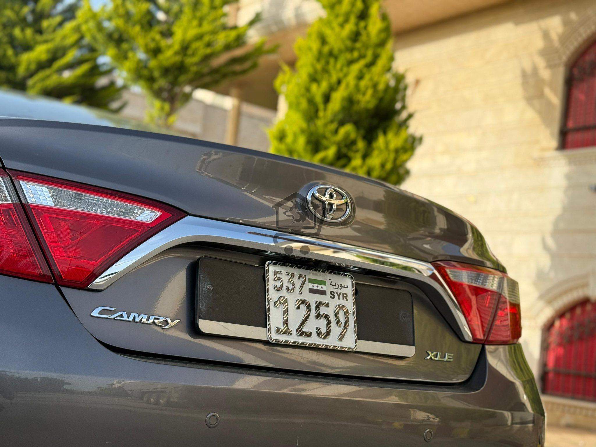 Toyota Camry 2015 - الصورة 5