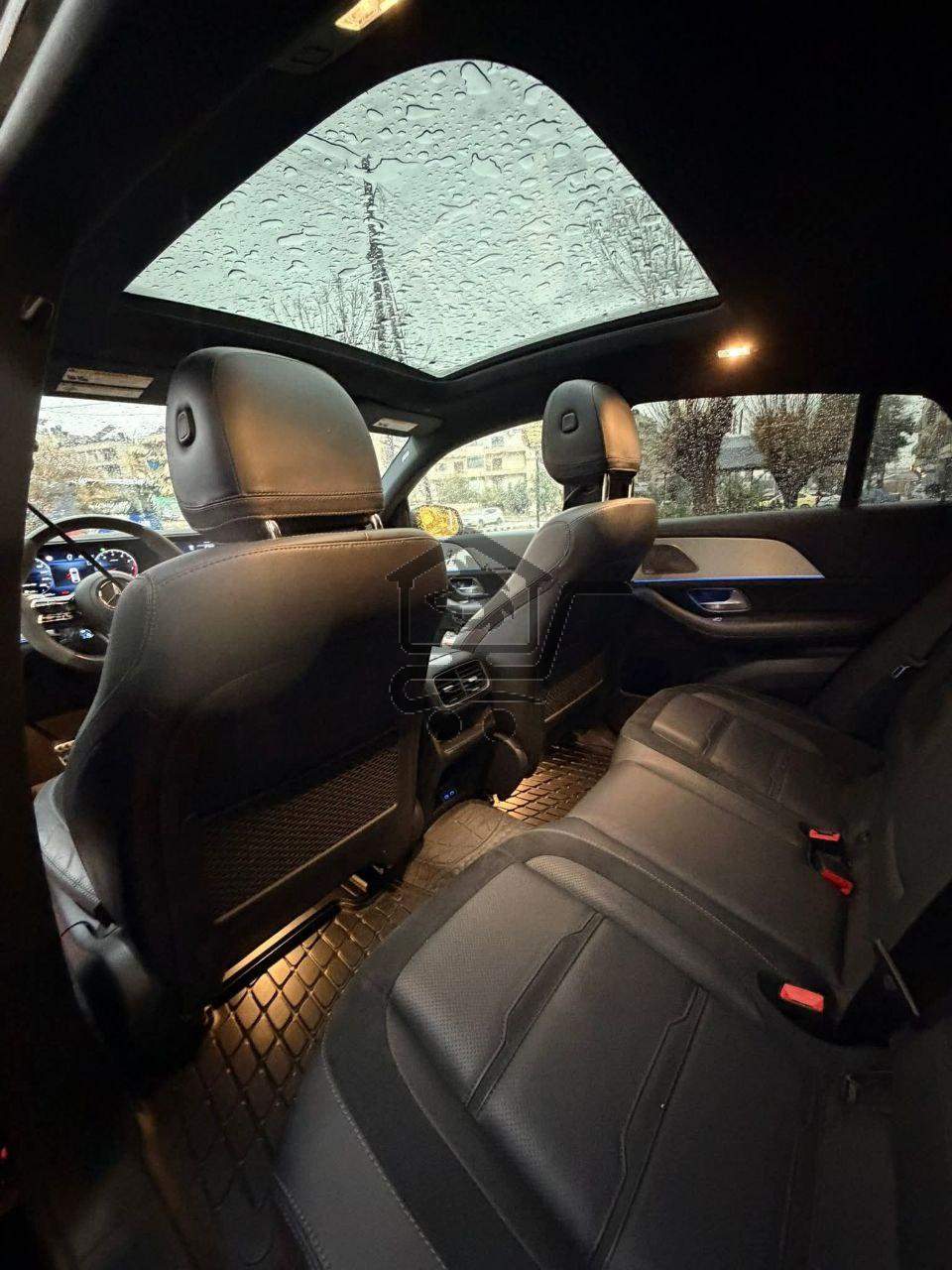 Mercedes-Benz GLE53 AMG 4MATIC - الصورة 10