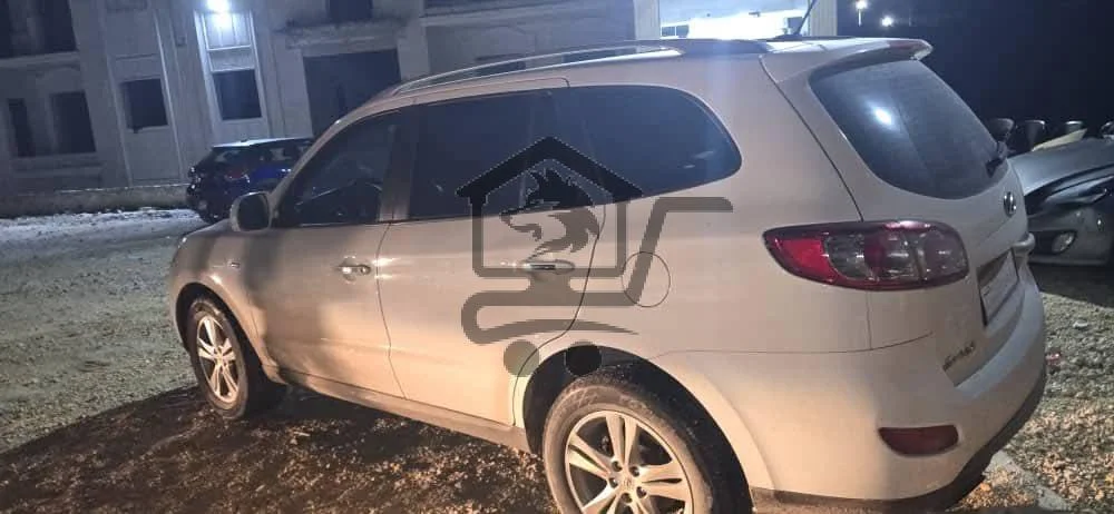 هوندا سي ام ٢٠١٠ - الصورة 7