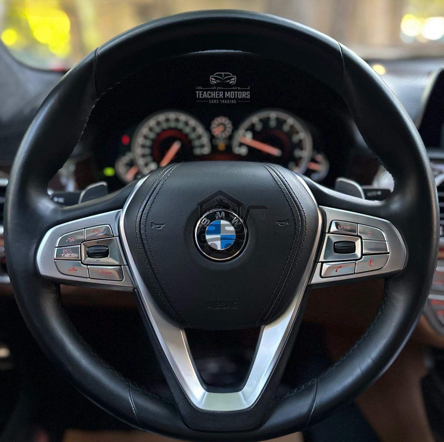 BMW 750Li 2016 - الصورة 6