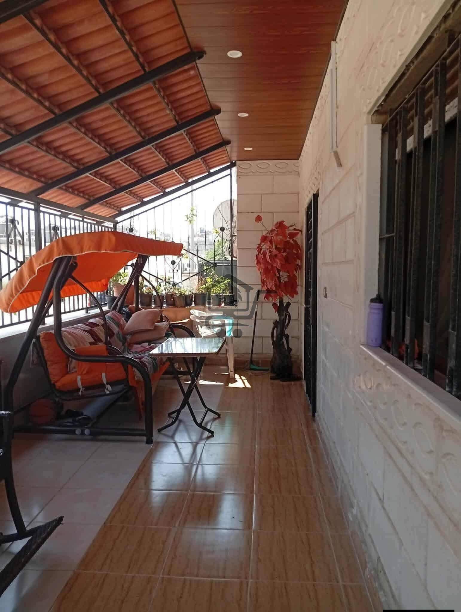 شقة مفروشة - الصورة 1