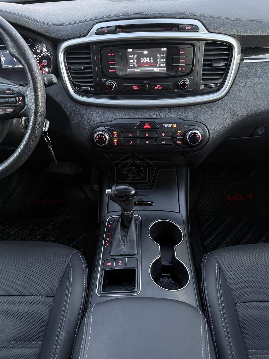 Kia Sorento 2016 - الصورة 8