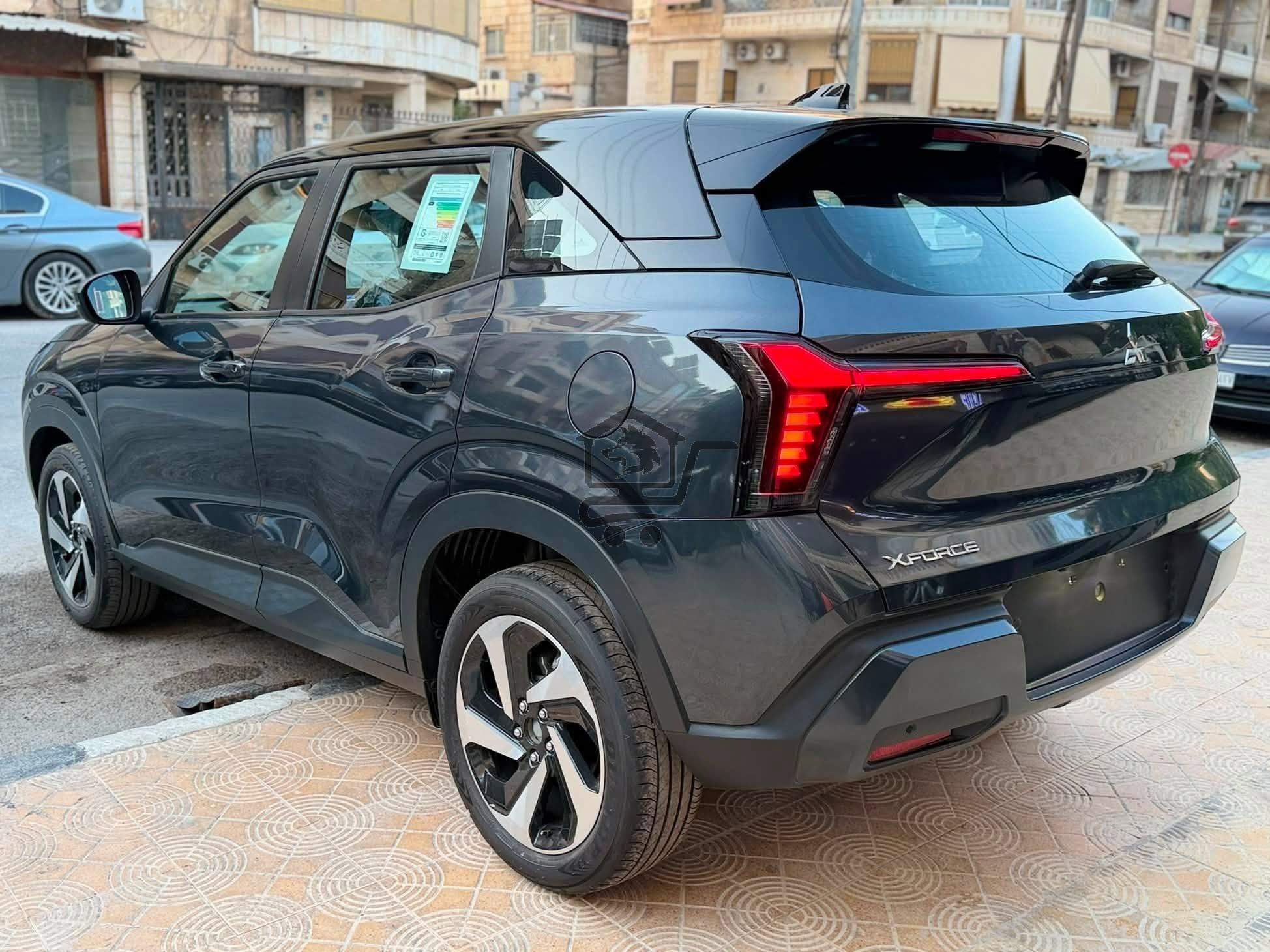 Mitsubishi XForce 2025 - الصورة 4
