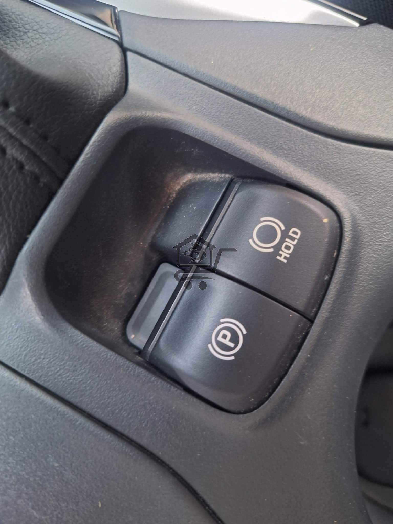 Toyota Corolla - الصورة 4