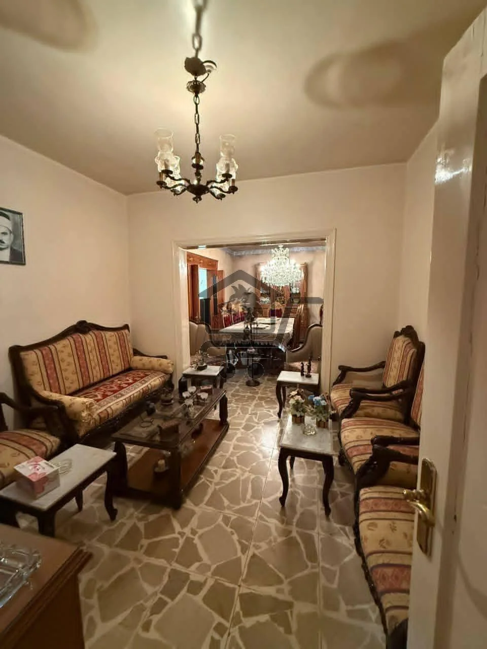 منزل للبيع في المحافظة - الصورة 4