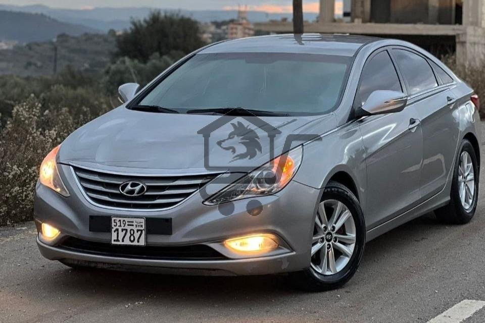 HUYNDAI SONATA 2012 - الصورة 1