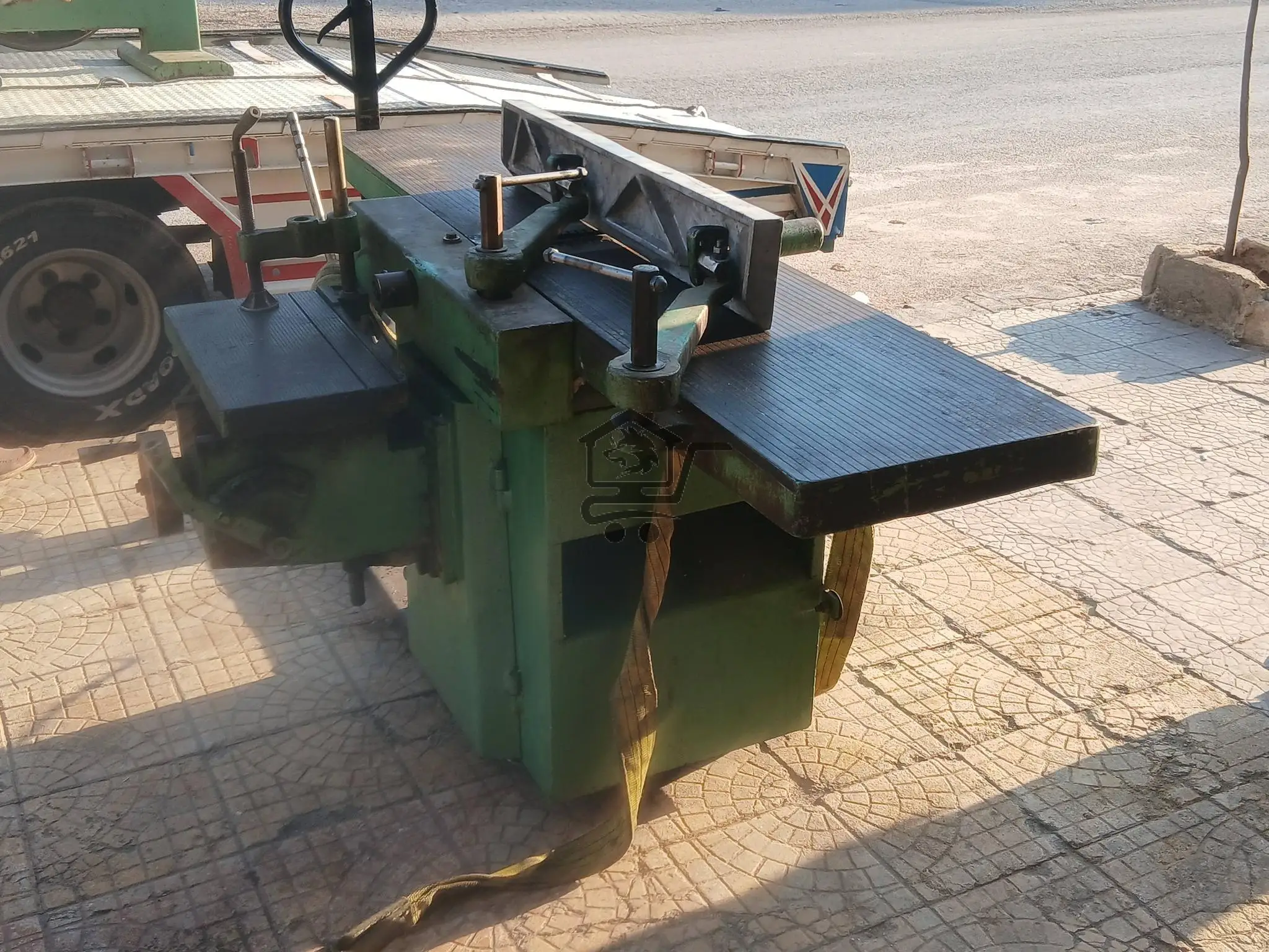 ماكينات نجارة وألمنيوم - الصورة 2