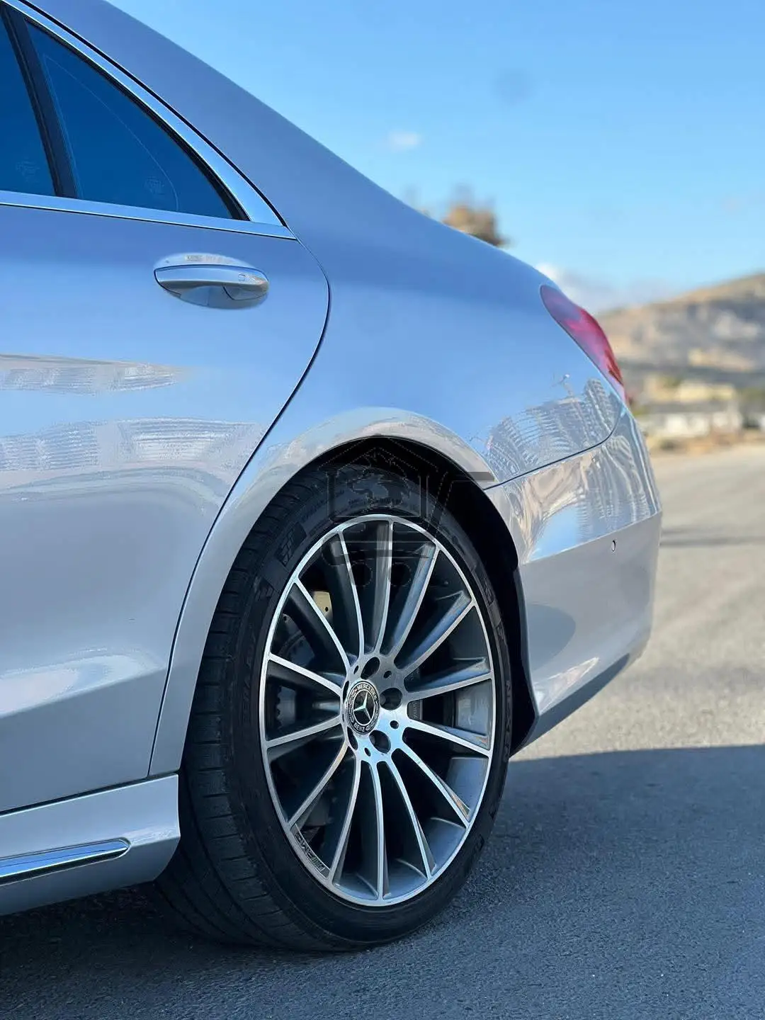Mercedes S550 - الصورة 3