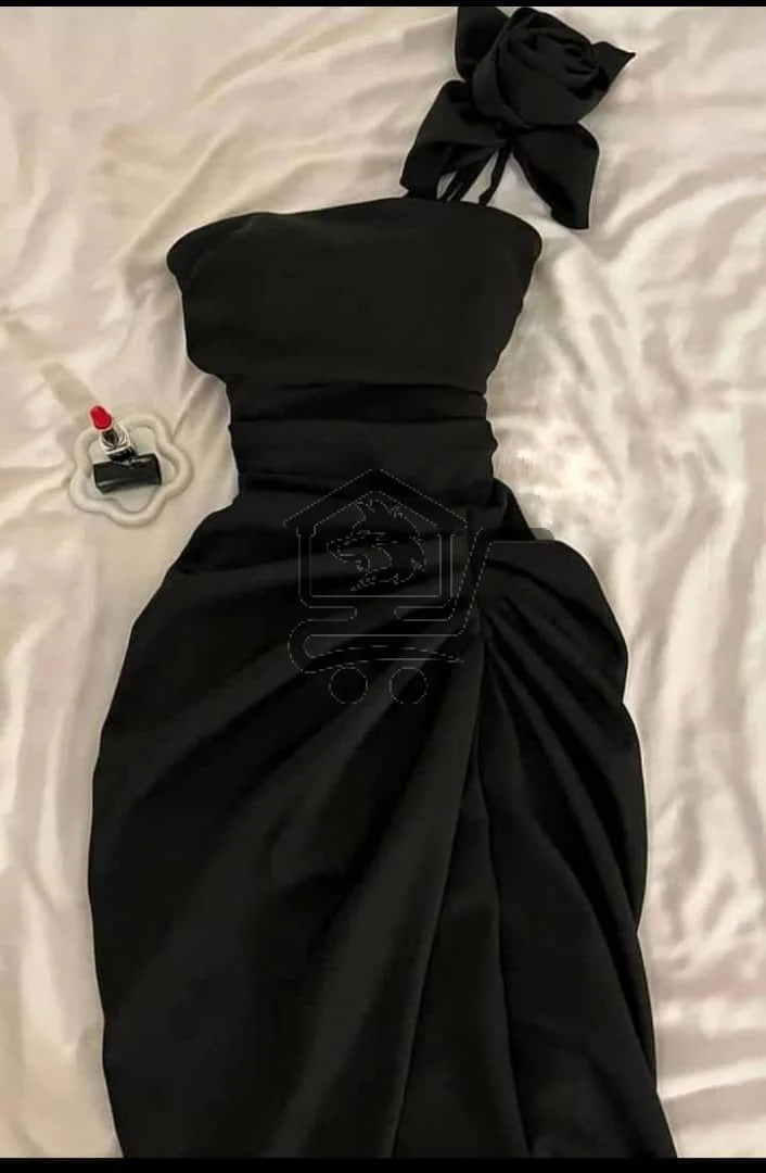 فستان سهرة كريب سكوبا - الصورة 1