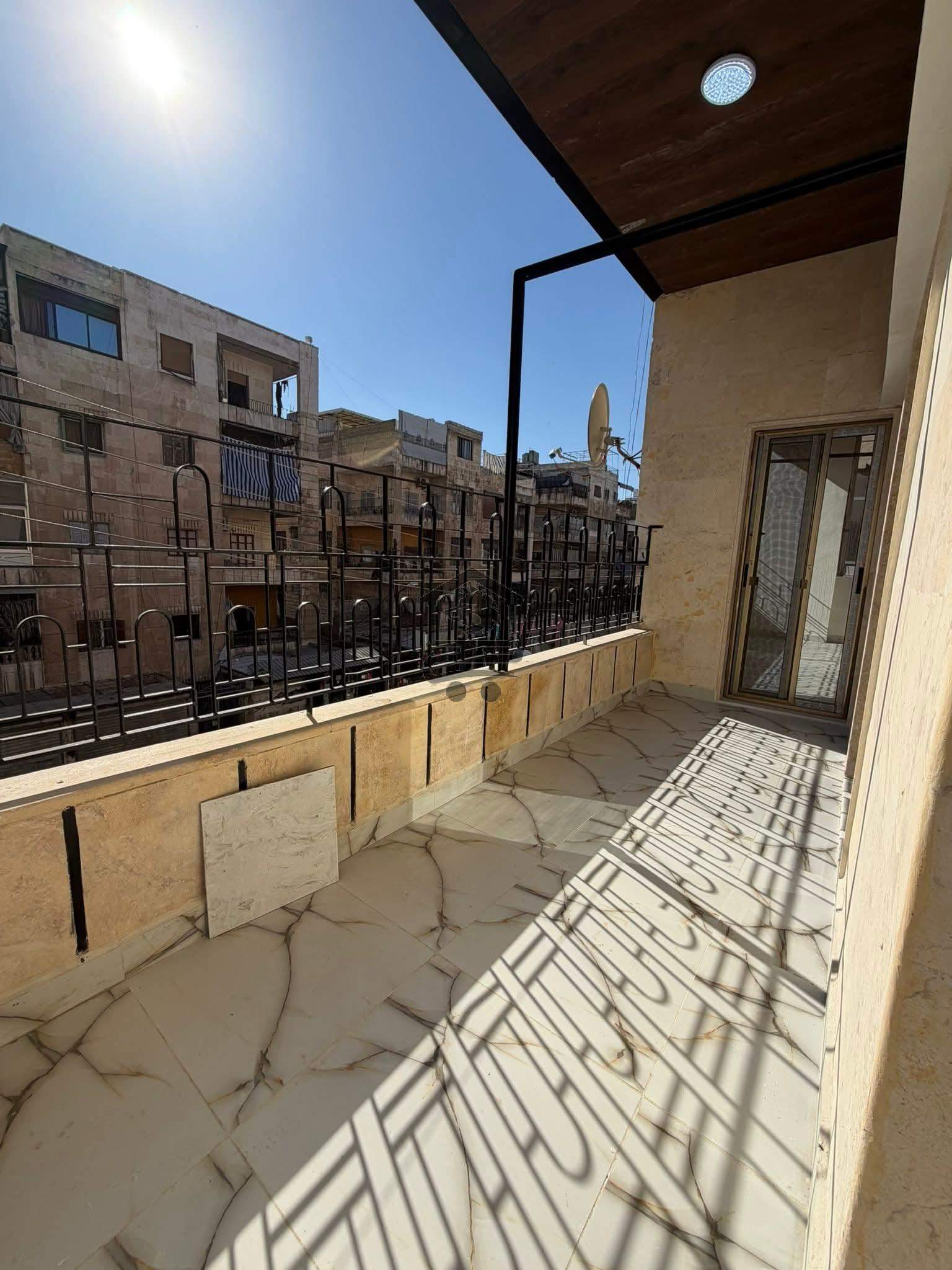 منزل في سيف الدولة - الصورة 2