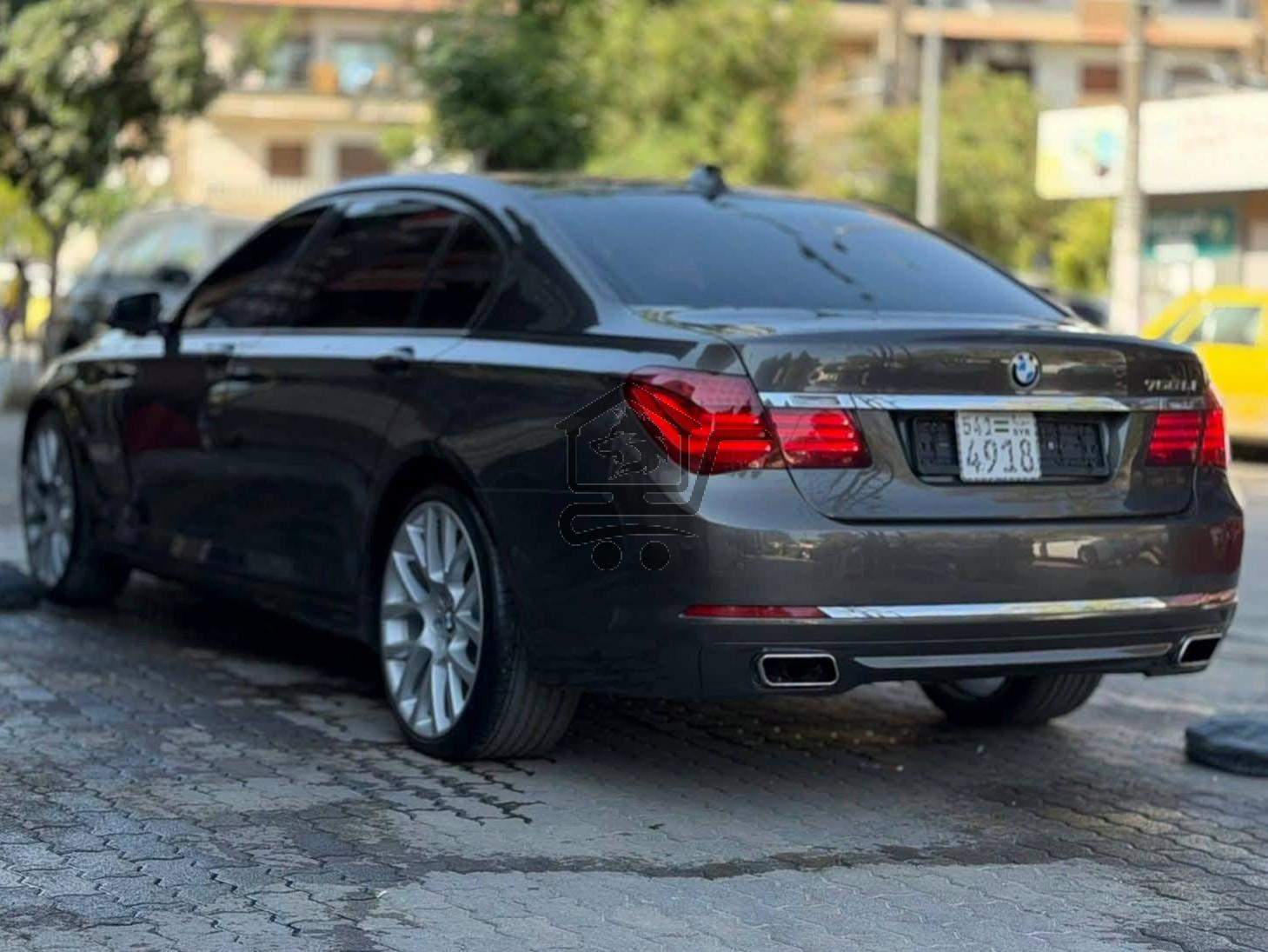 BMW 750Li 2014 - الصورة 2