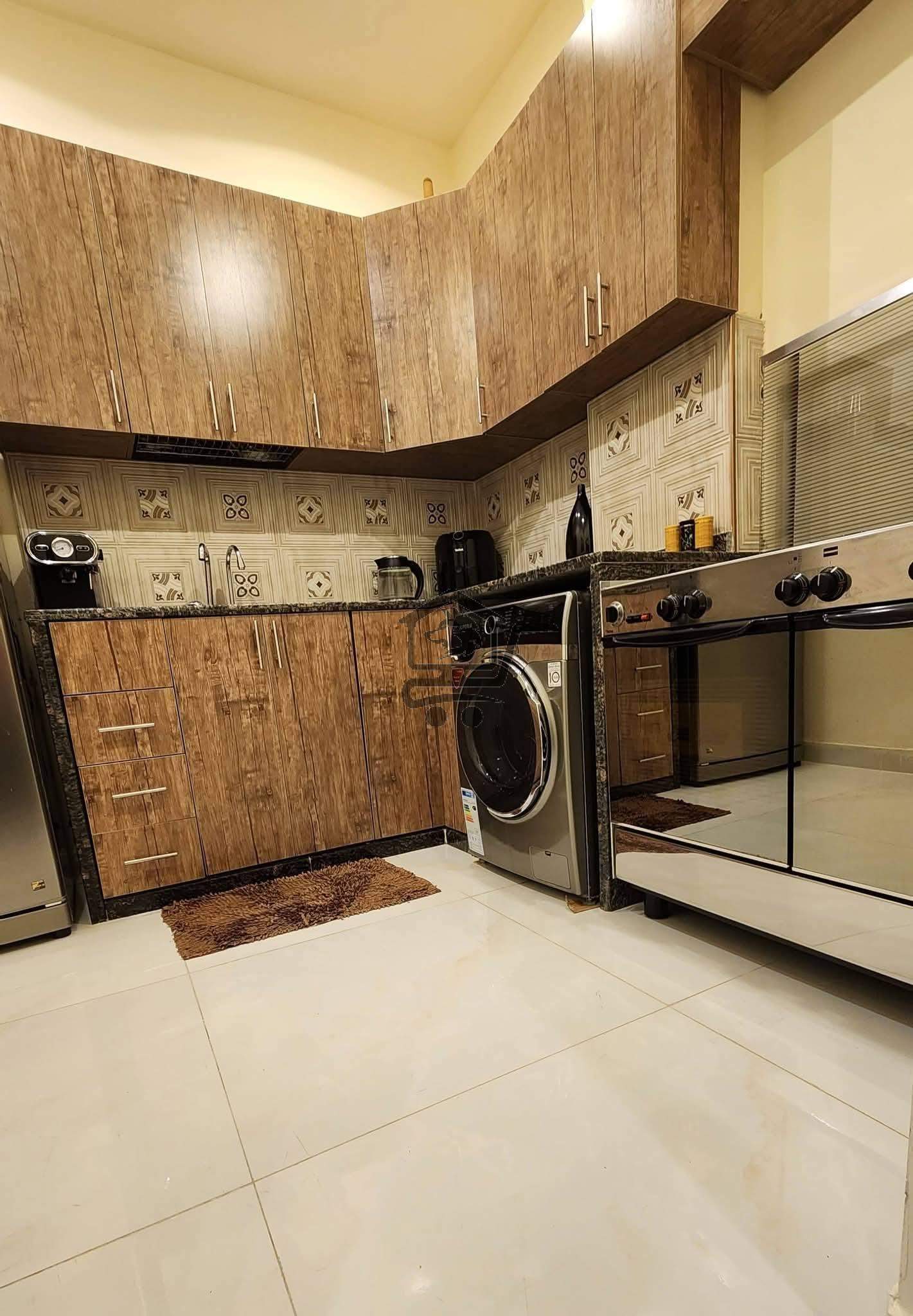 شقة بإطلالة رائعة - الصورة 5