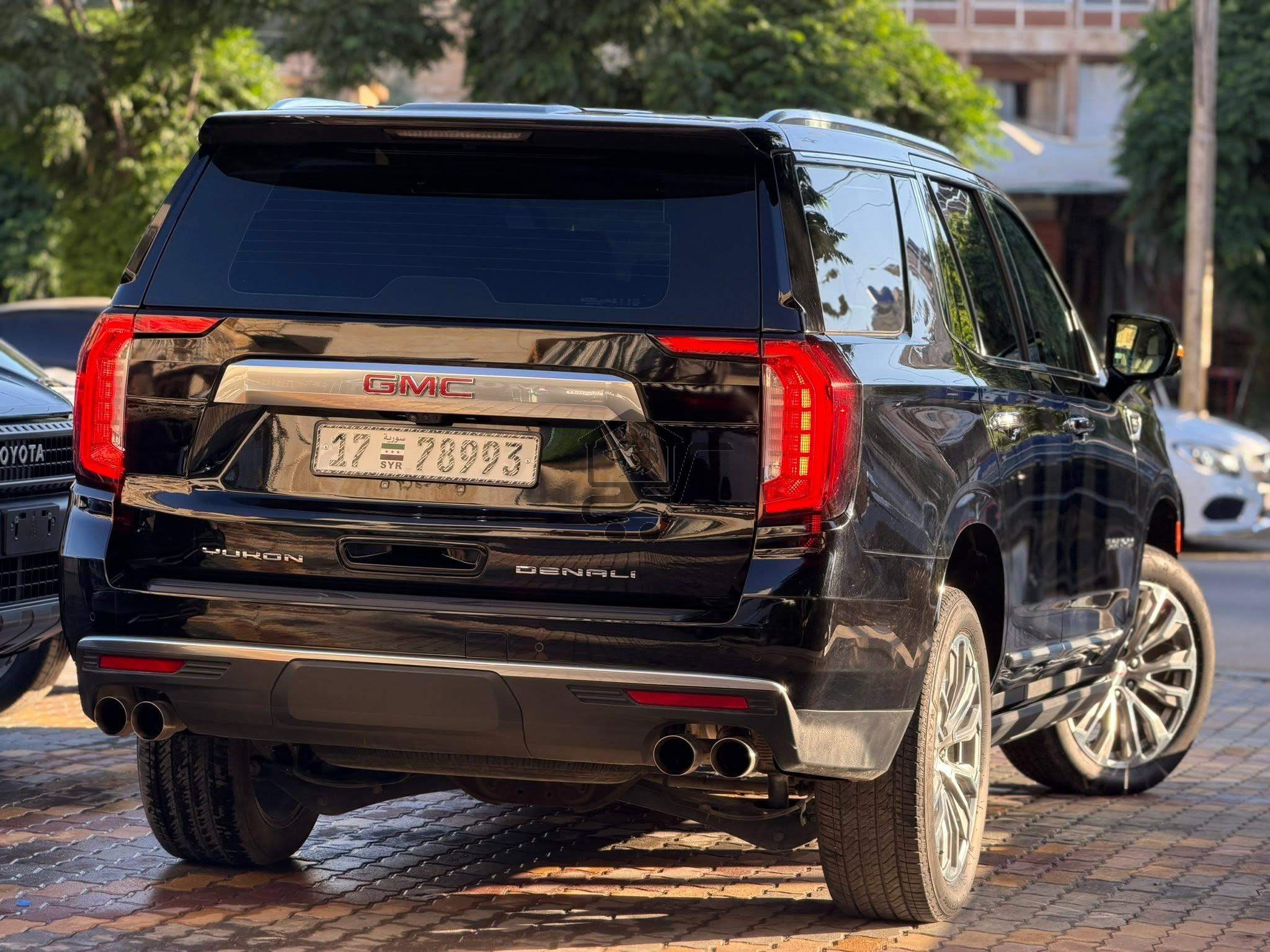 GMC Yukon Denali 2024 - الصورة 2