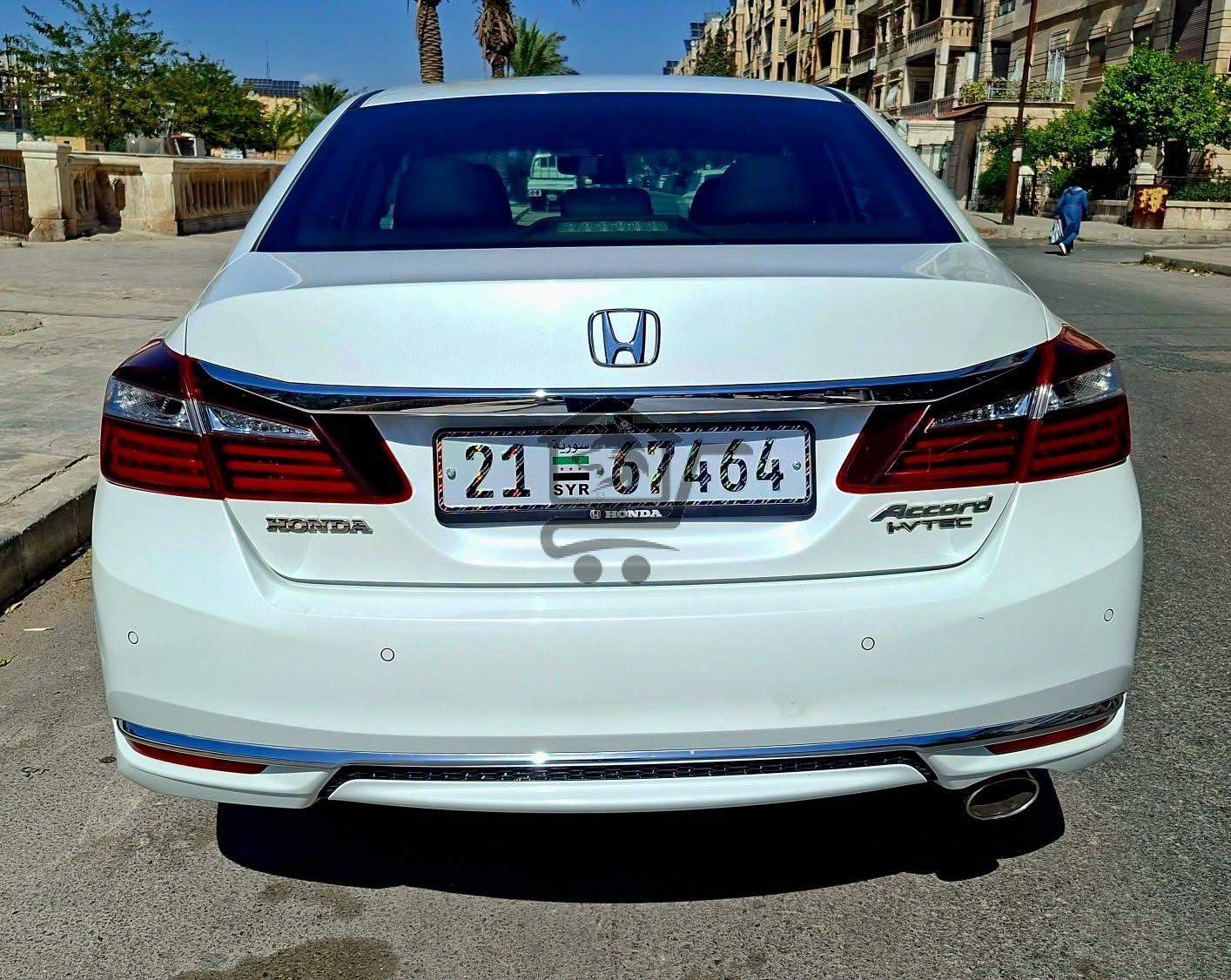 Honda Accord 2017 - الصورة 2
