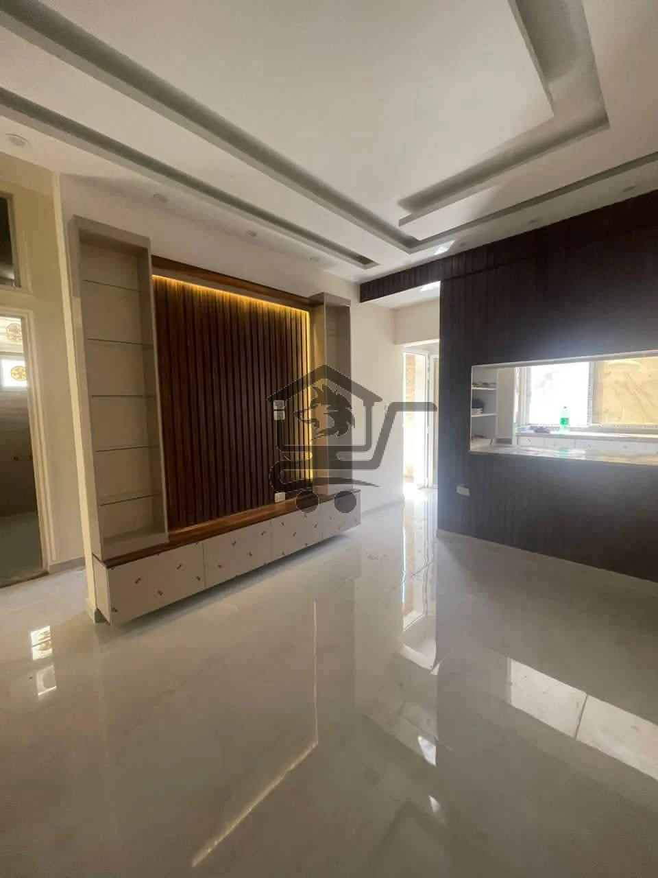 للبيع في قدسيا ساحة كوران