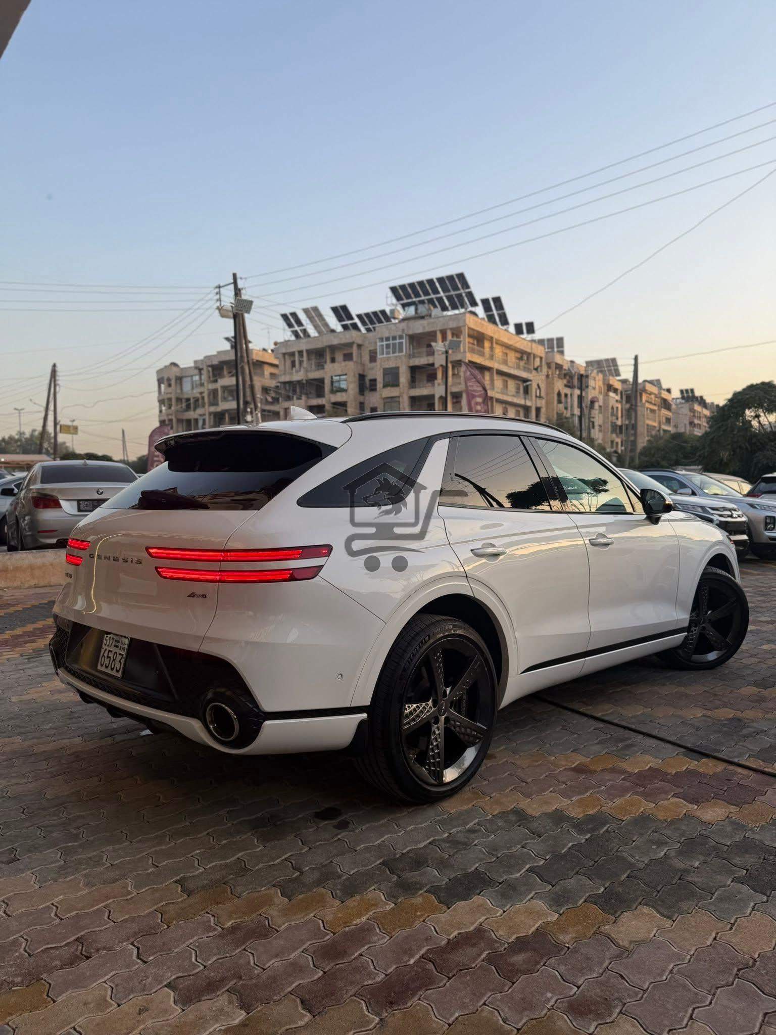 Genesis GV70 2023 - الصورة 4