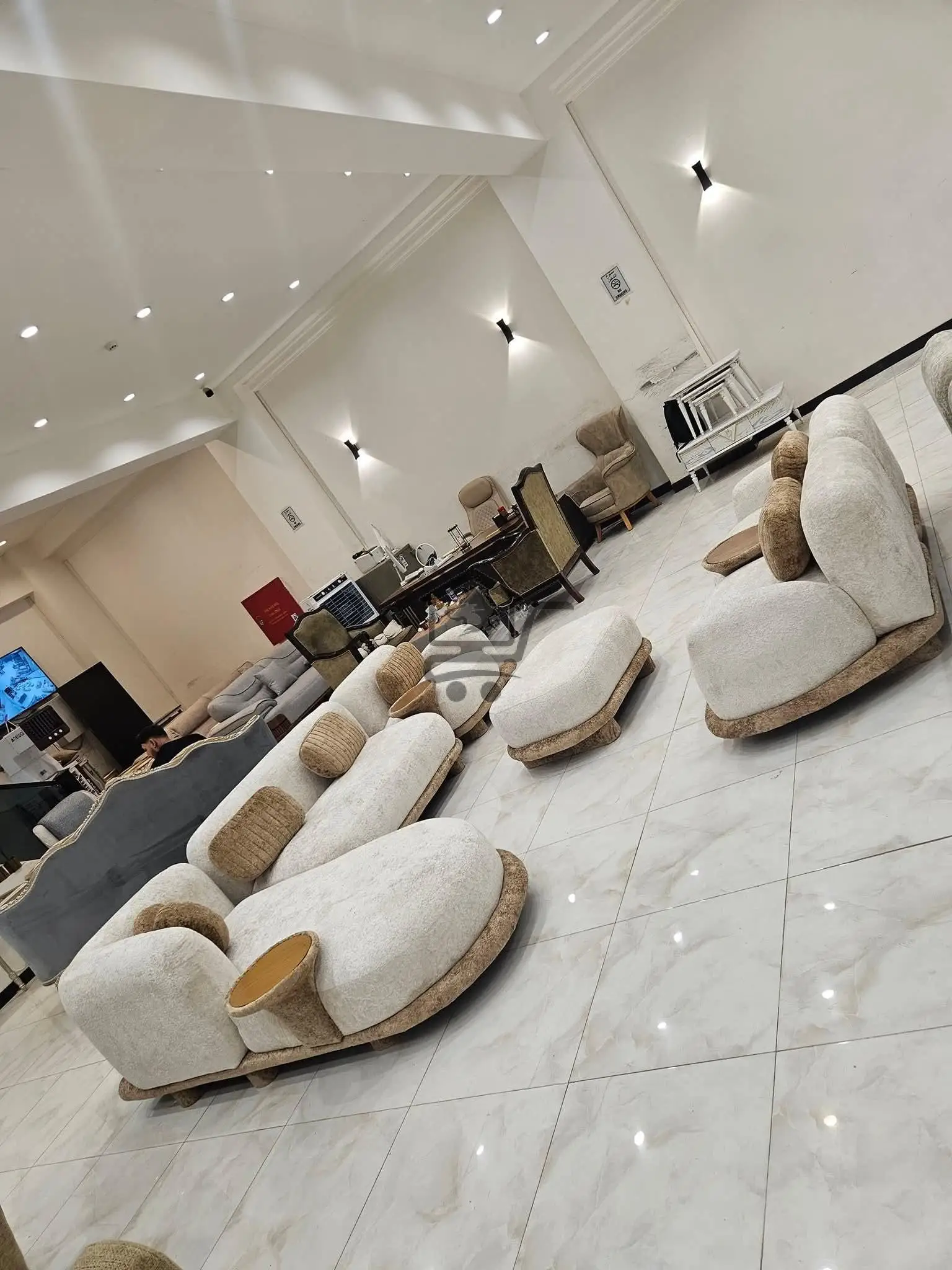 صالات ومفروشات عمو ابراهيم - الصورة 2