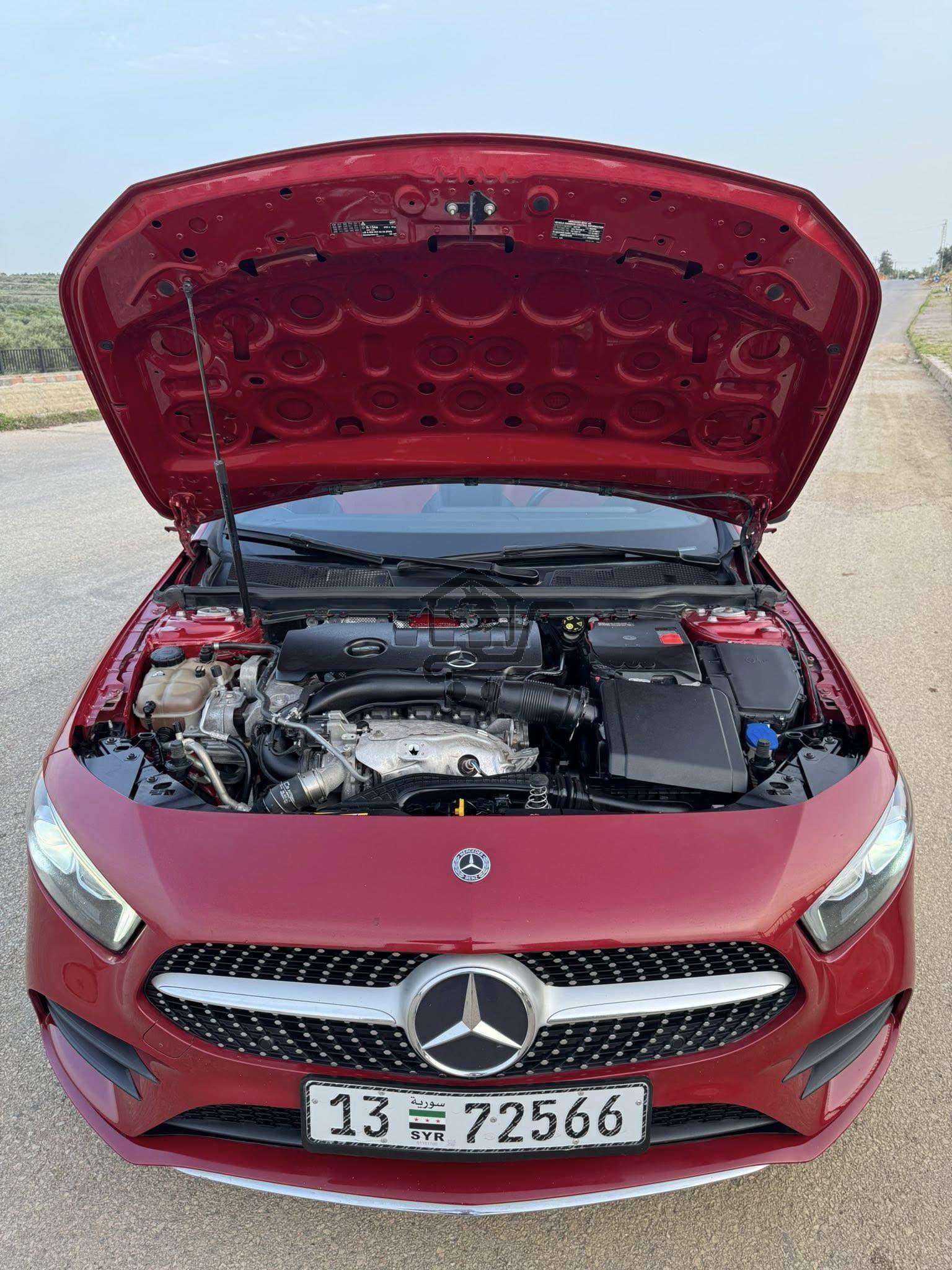Mercedes-Benz Class A220 - الصورة 5
