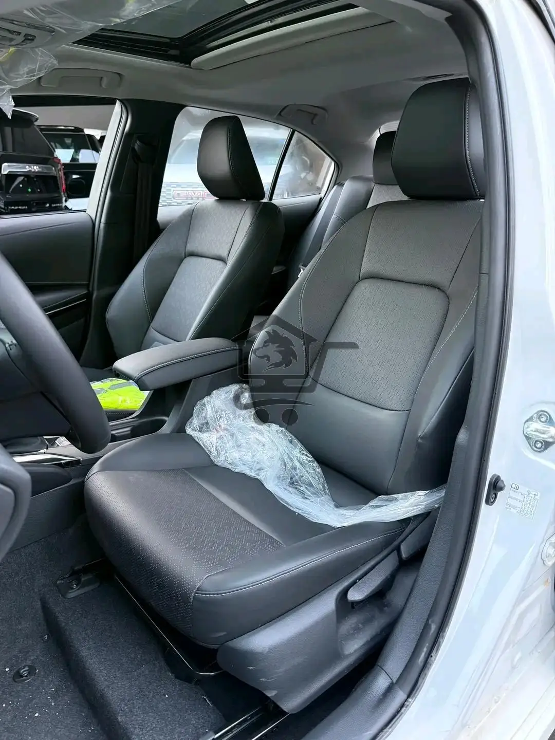 Toyota Corolla - الصورة 6