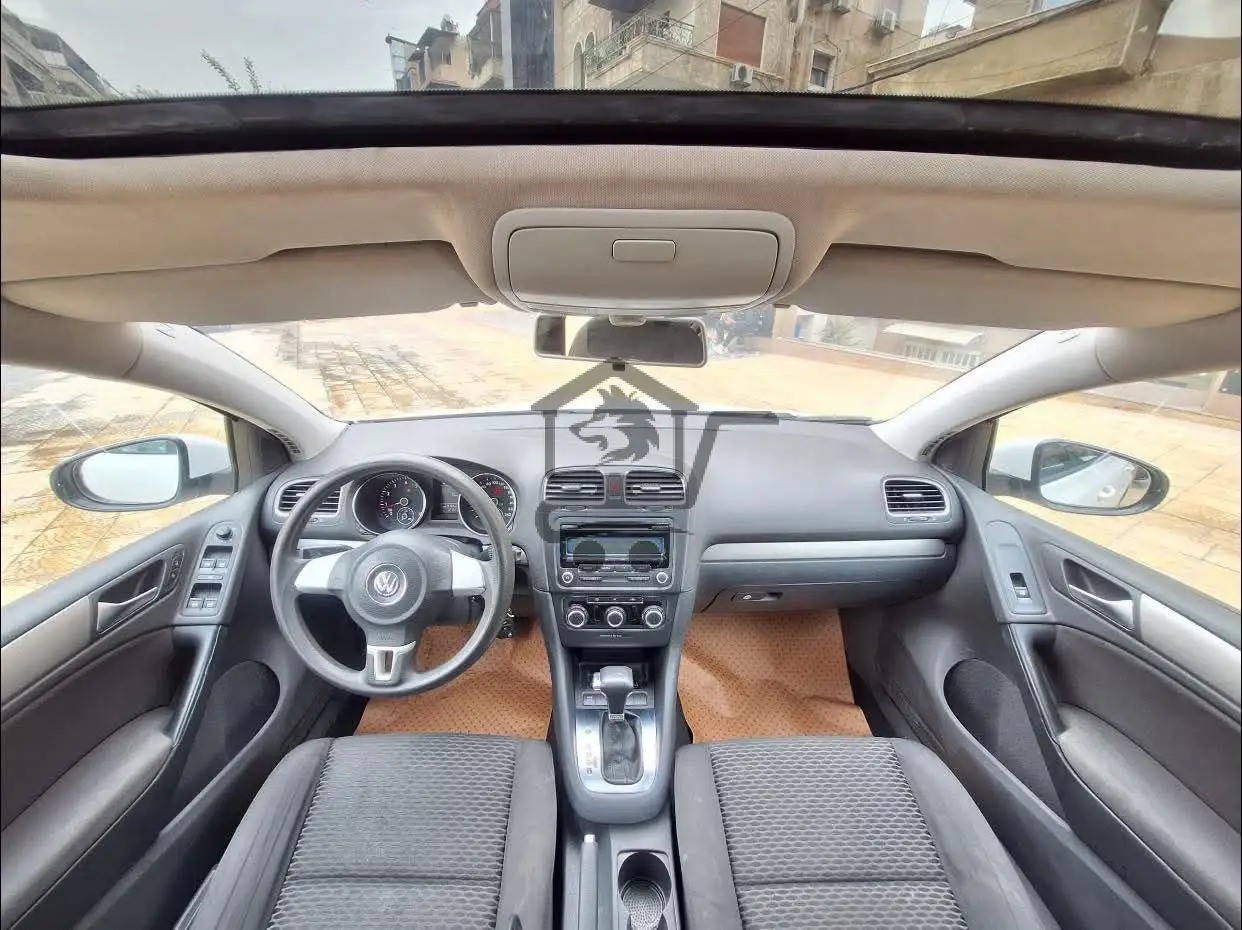Volkswagen GOLF 2011 - الصورة 4