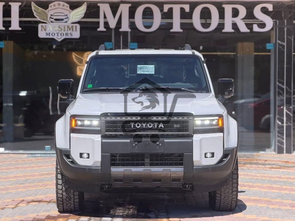 Toyota Land Cruiser Prado - الصورة 4