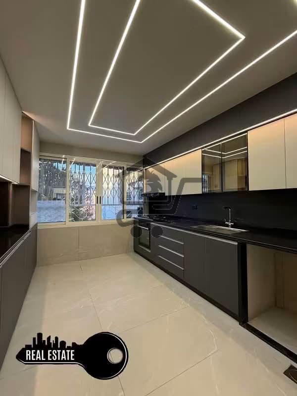شقة مميزة للبيع - الصورة 10