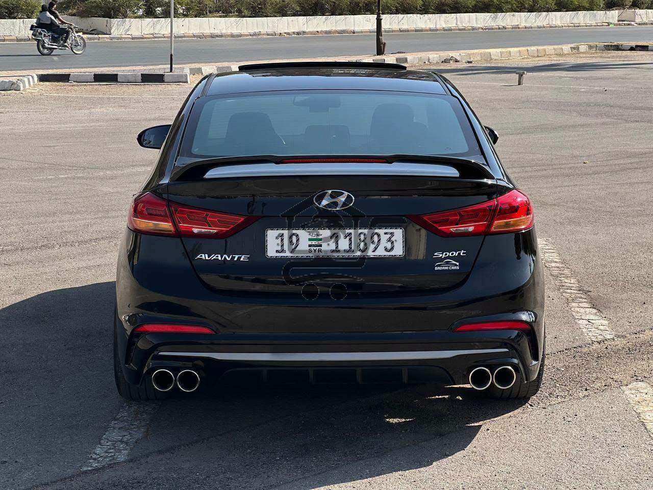 Hyundai Avante 2017 - الصورة 4