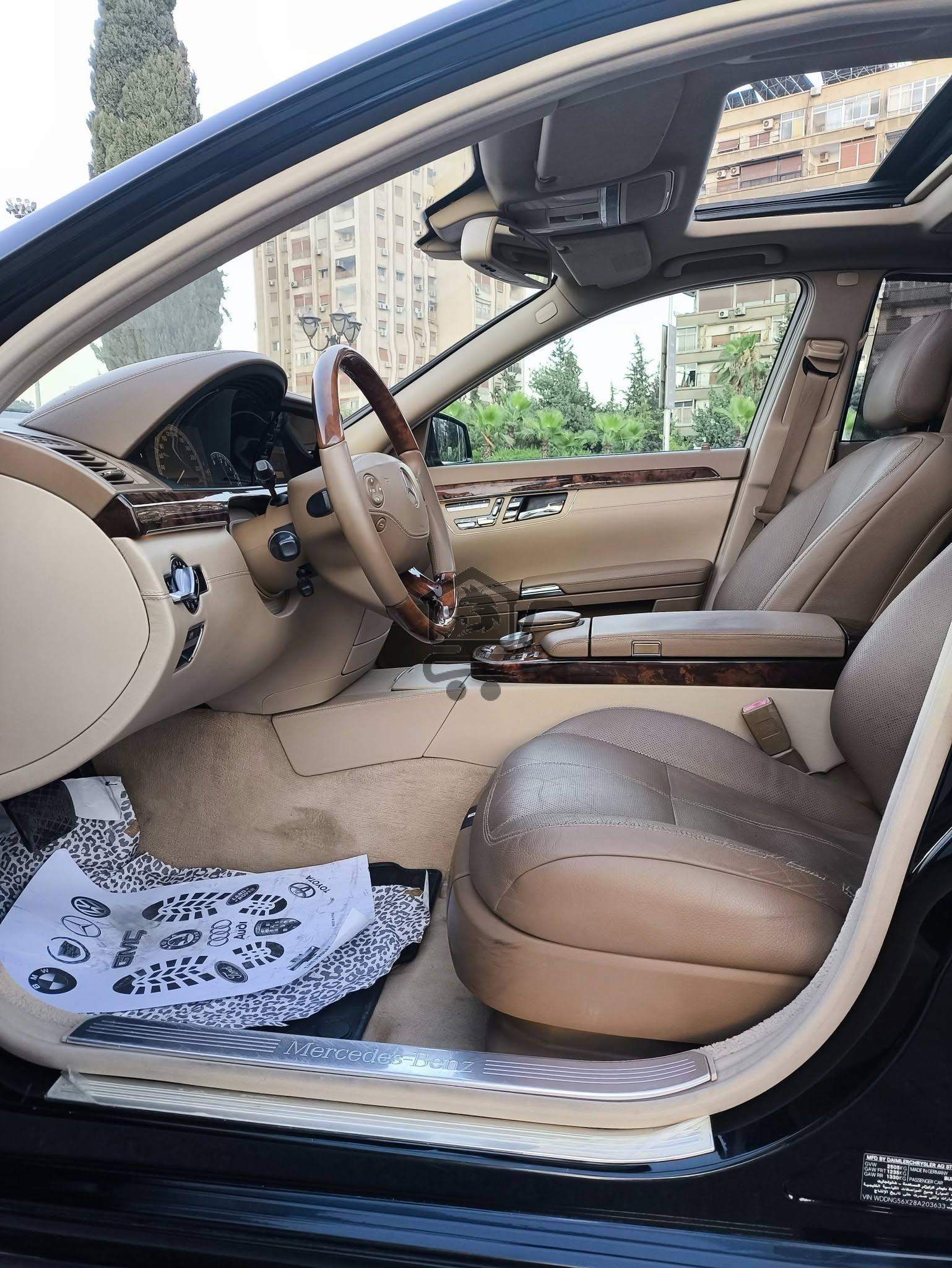 Mercedes-Benz S350 - الصورة 5