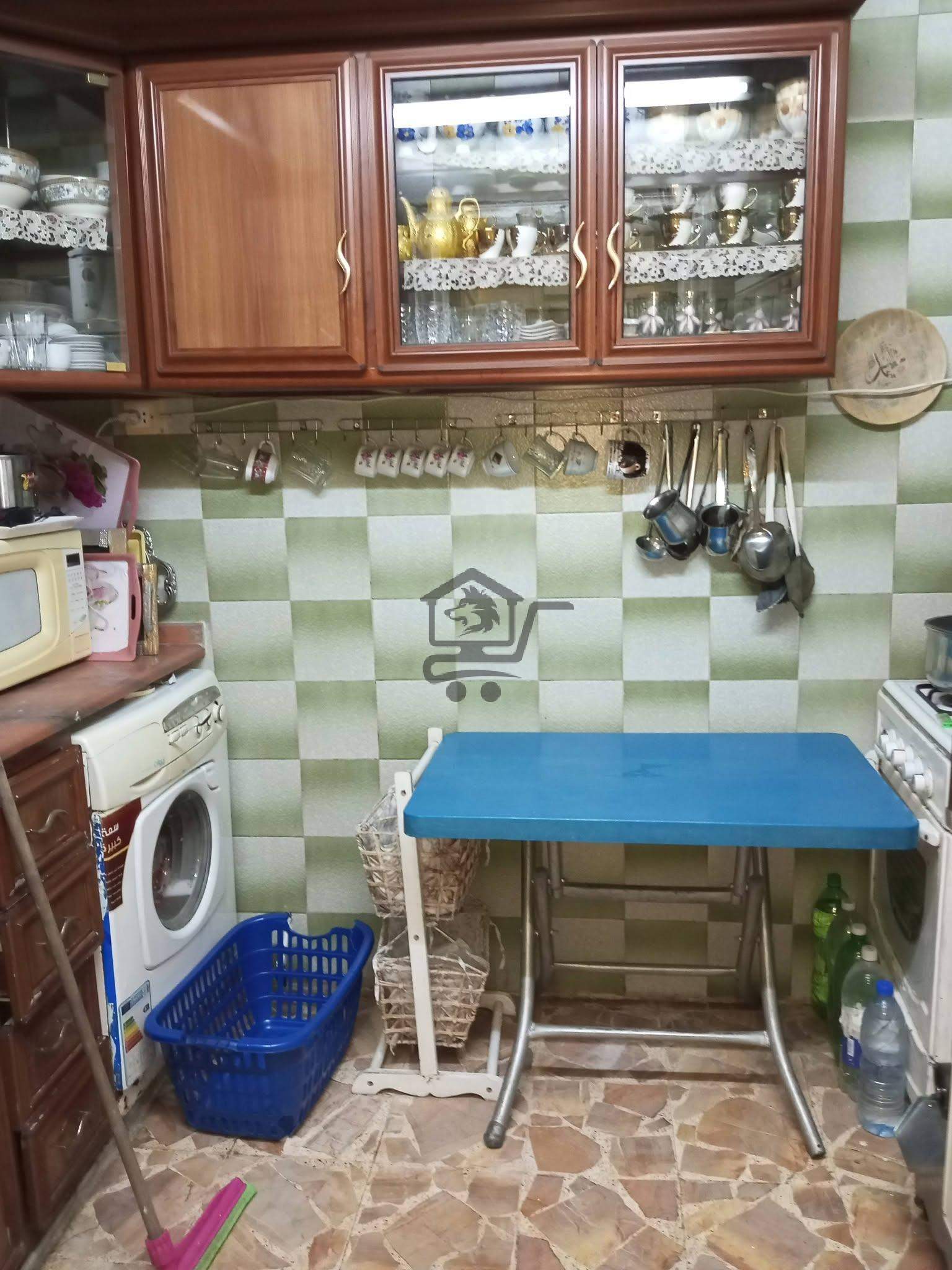 شقة بموقع جيد - الصورة 4