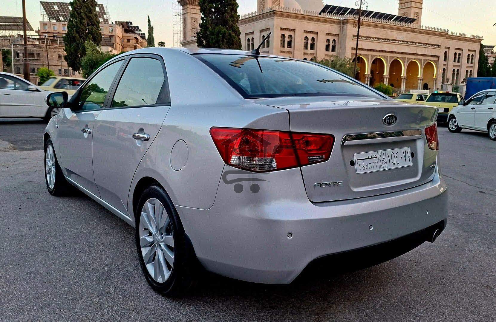 Kia Forte 2010 - الصورة 4
