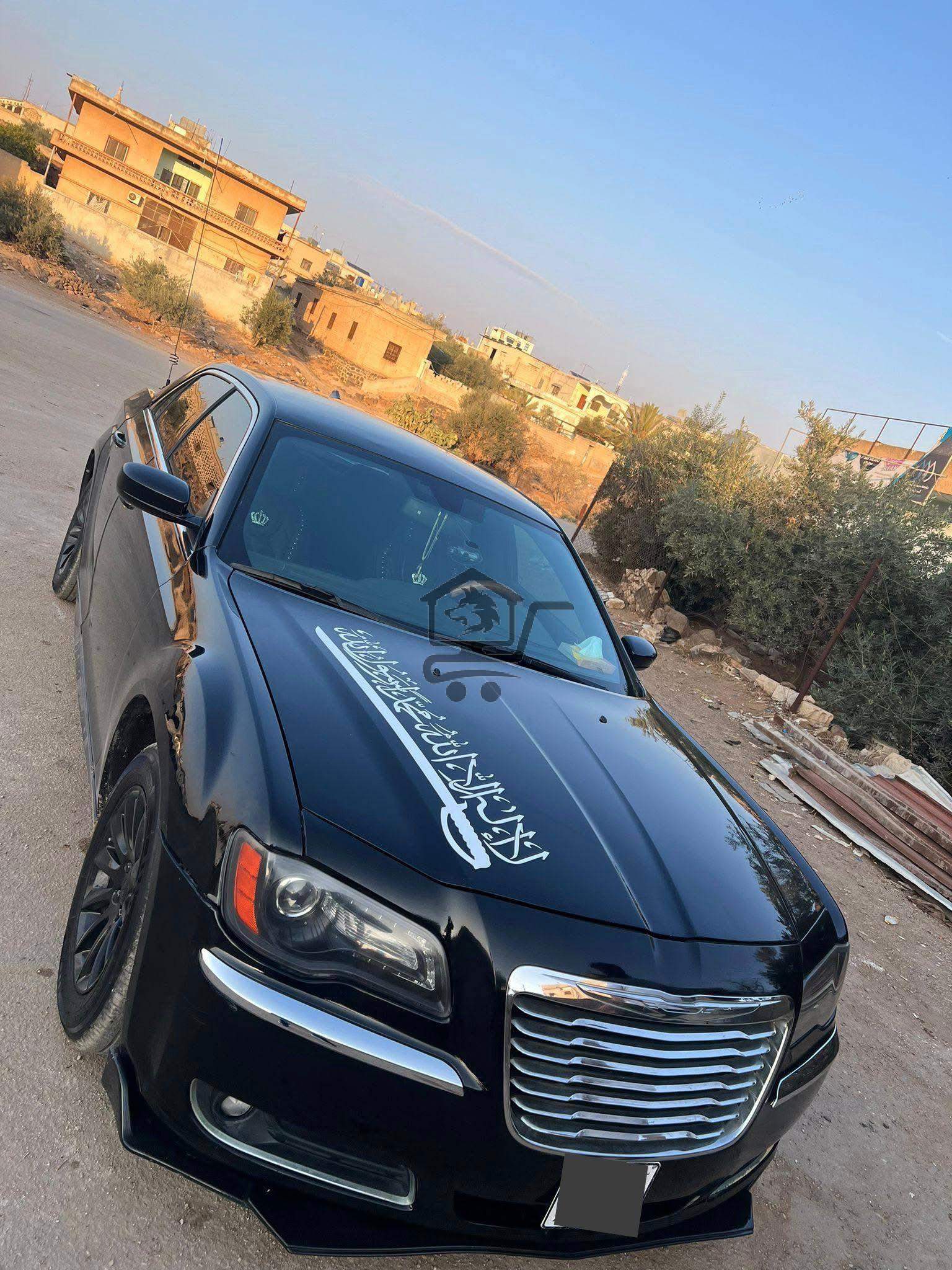 كرايسلر 300 - الصورة 1