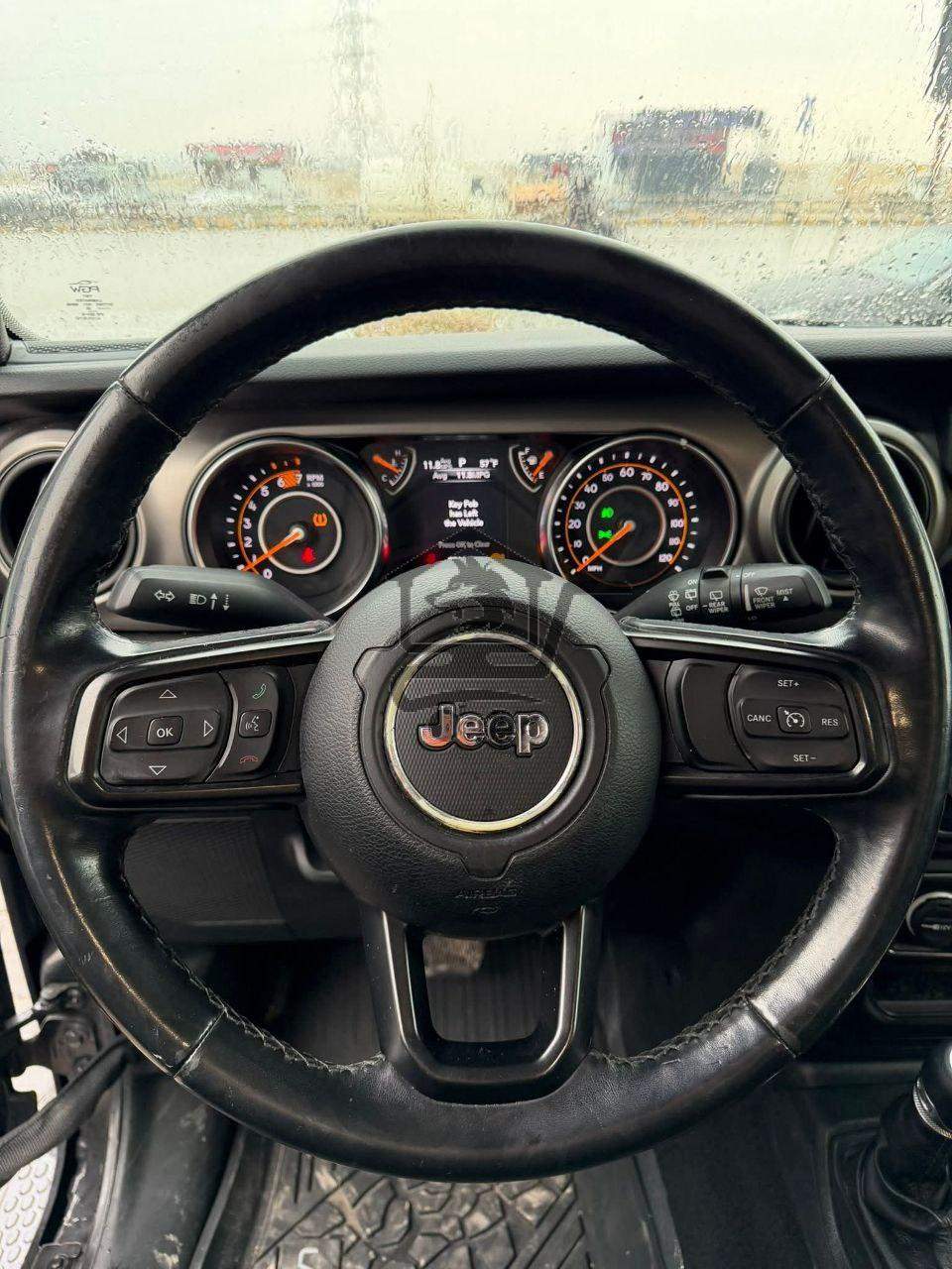 JEEP WRANGLER - الصورة 7