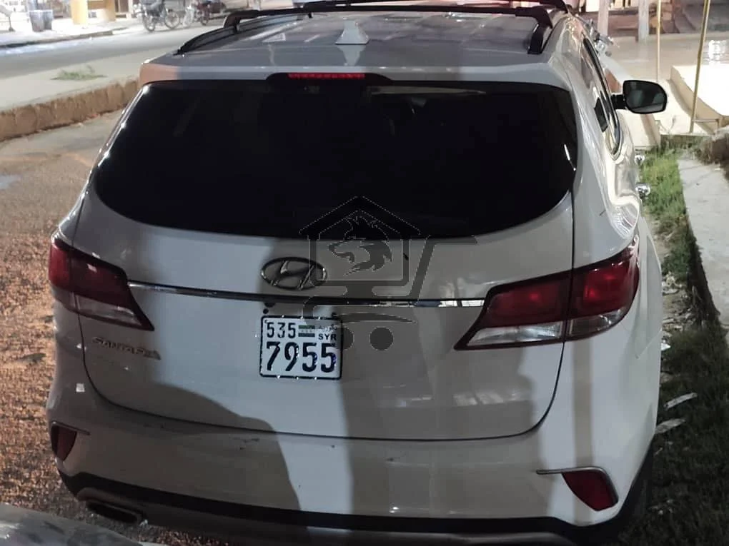 هيونداي سنتافيه ماكس كروز ٢٠١٧ - الصورة 2