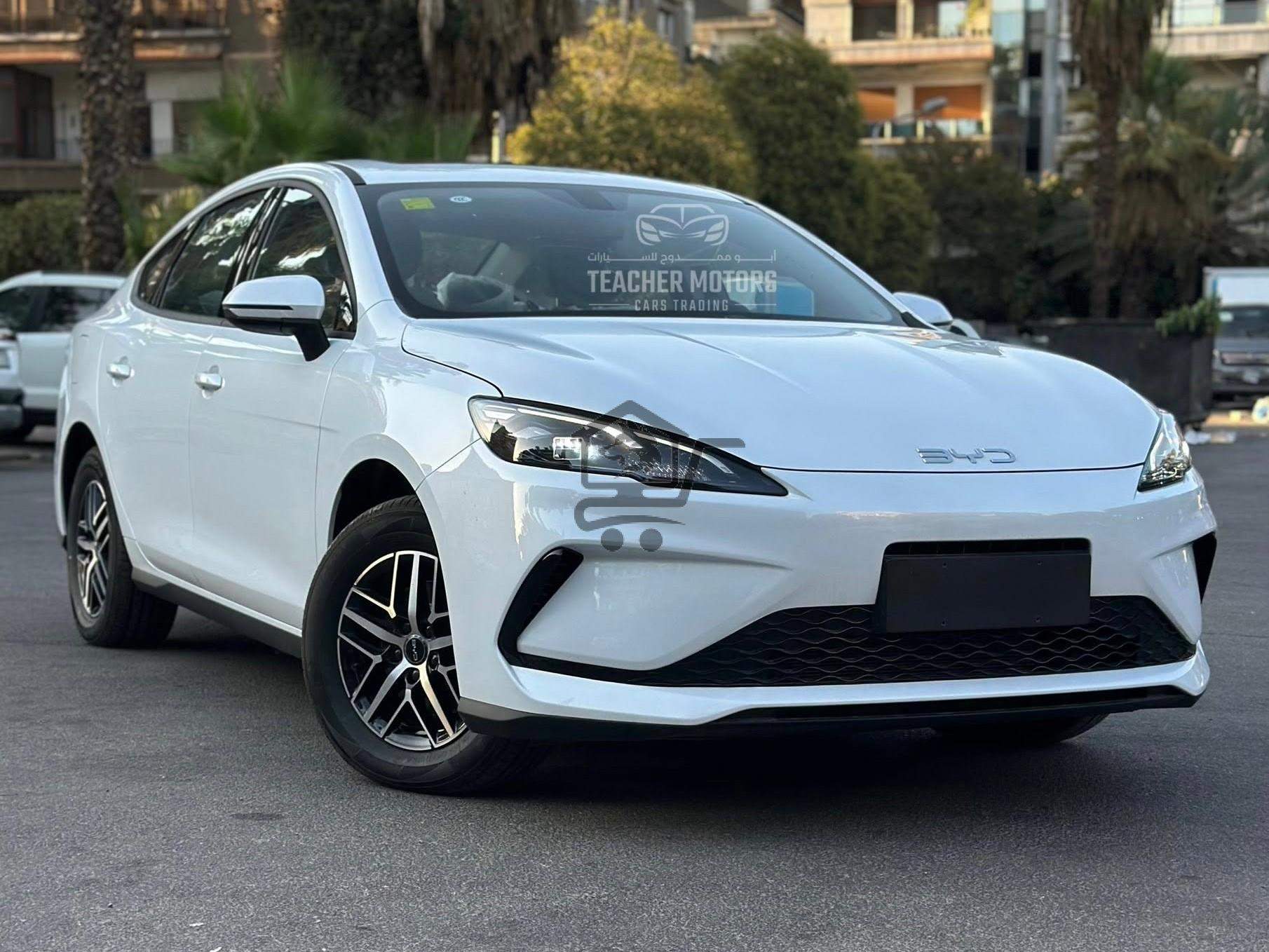 BYD Seal 05 DM-i - الصورة 1