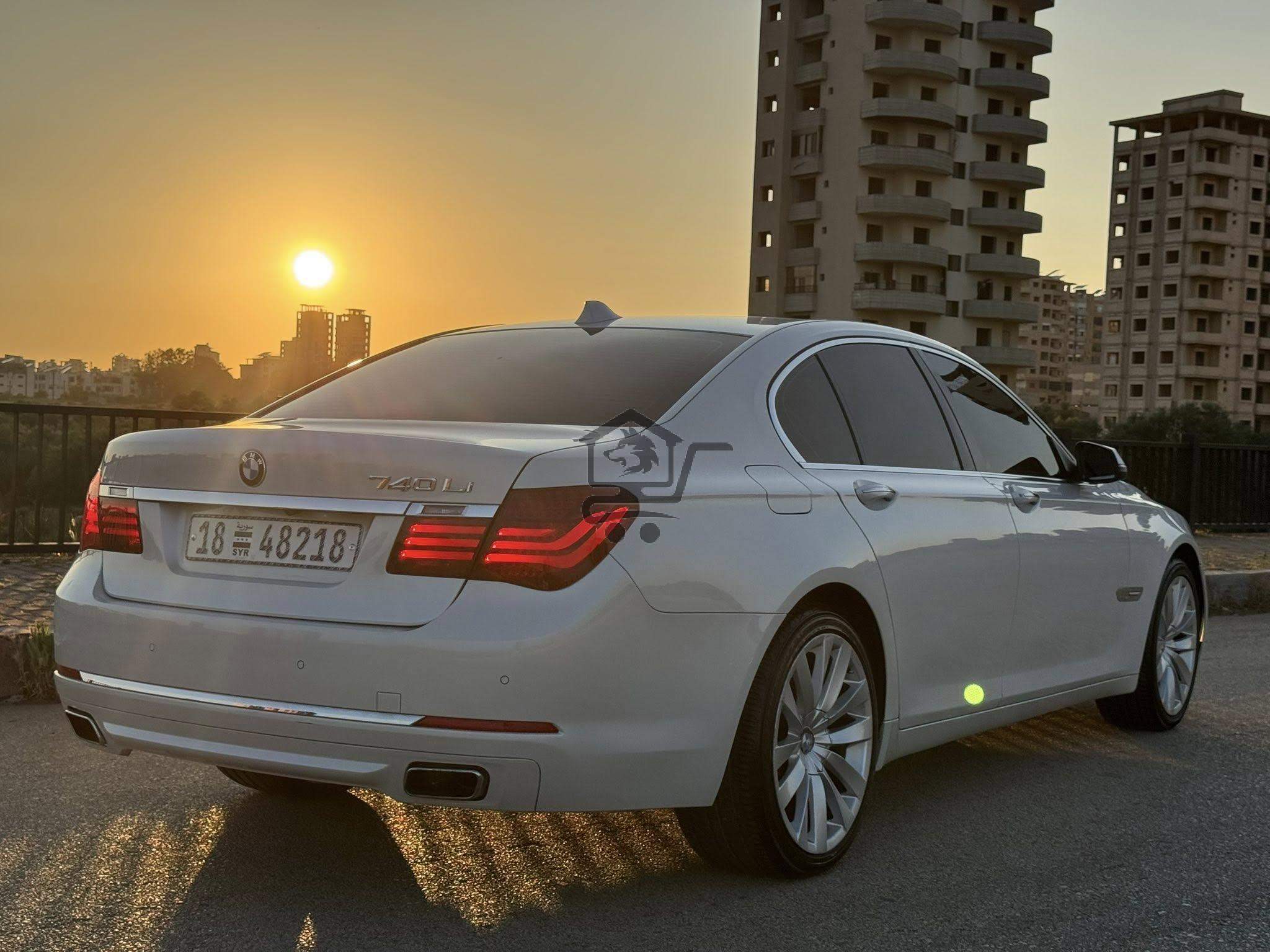 BMW 740 Li - الصورة 4