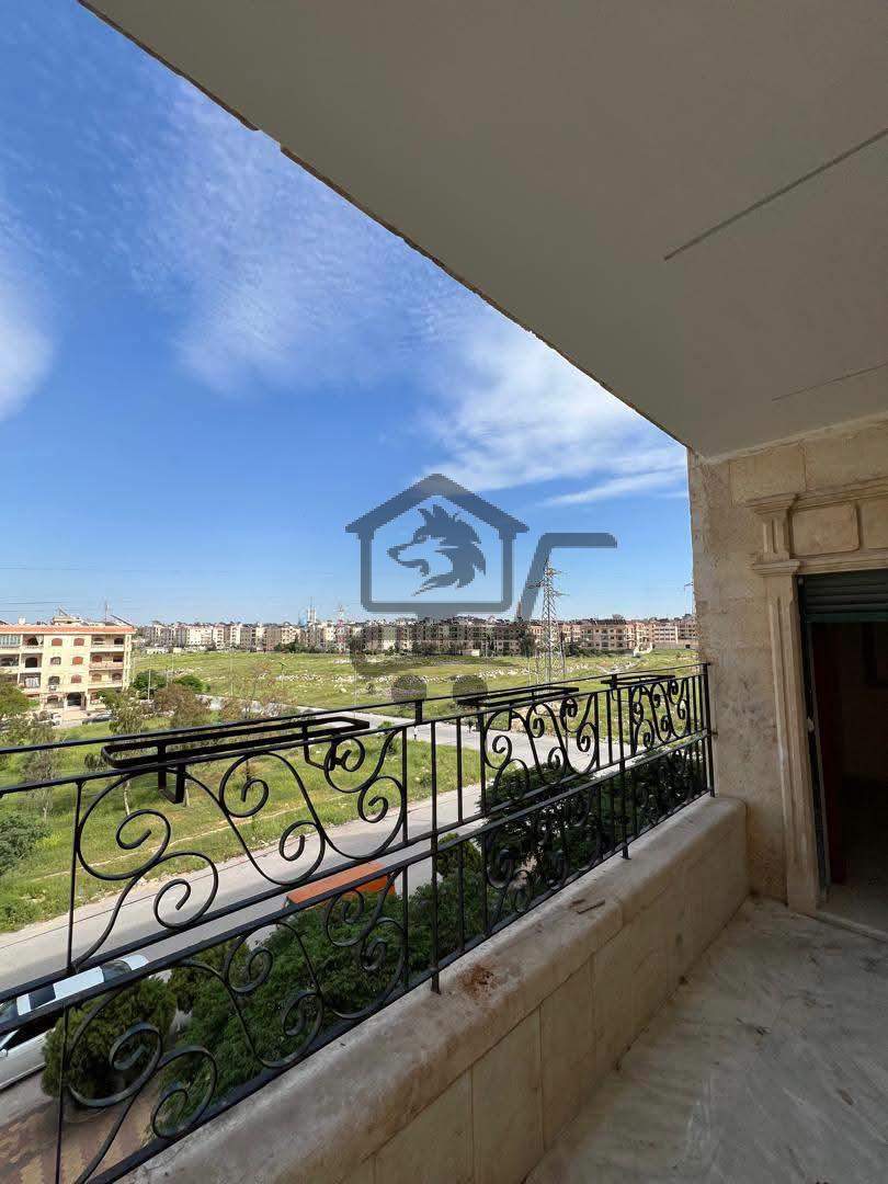 منزل فاخر - الصورة 2