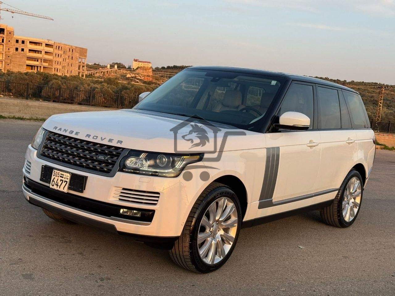 Range Rover Vogue HSE - الصورة 3
