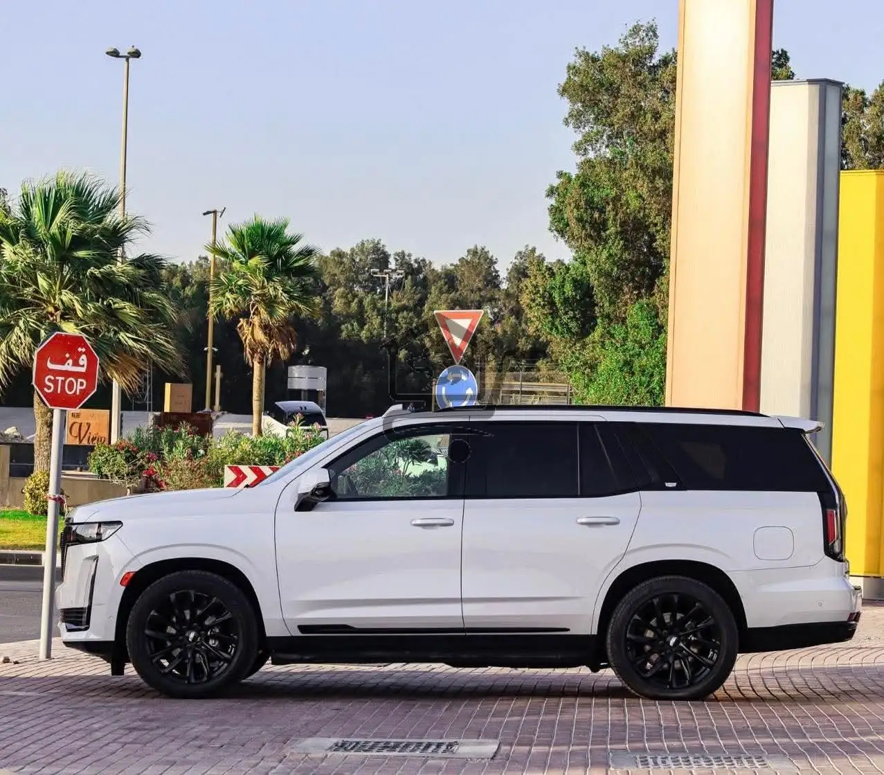 Cadilac Escalade - الصورة 8