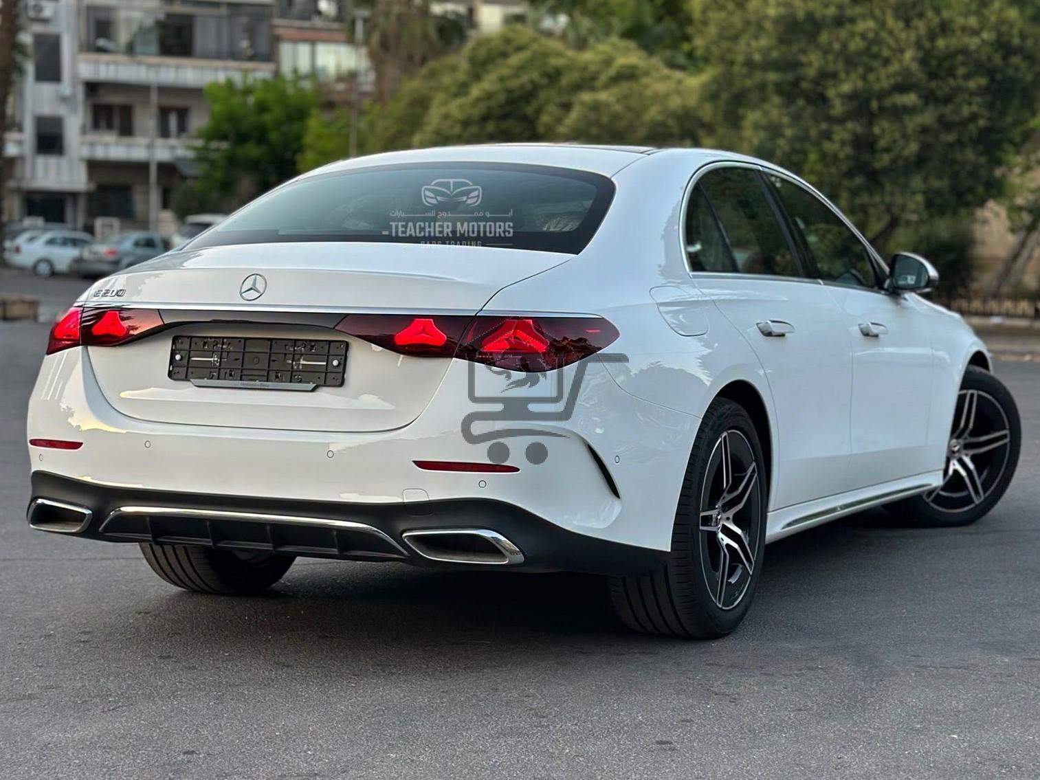 Mercedes-Benz E00 AMG - الصورة 2