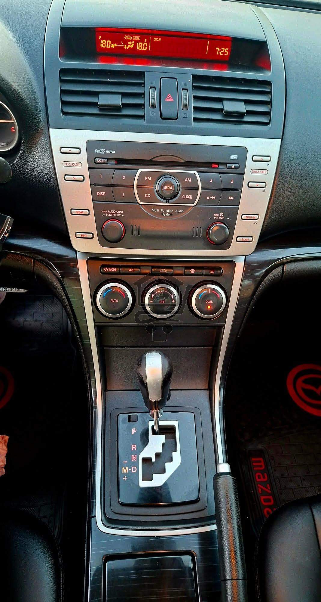 Mazda Zoom 6 - الصورة 8