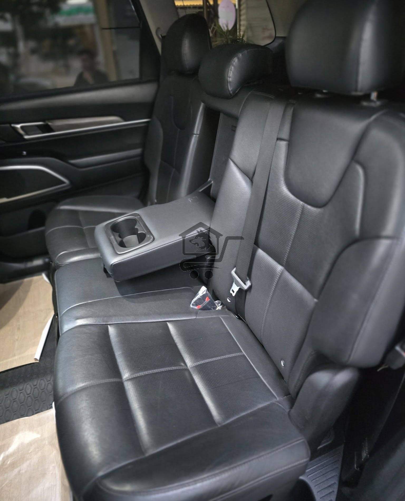 BMW 530e Hybrid - الصورة 10