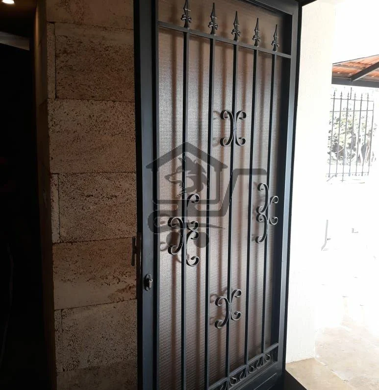 تعهدات حدادة - الصورة 2