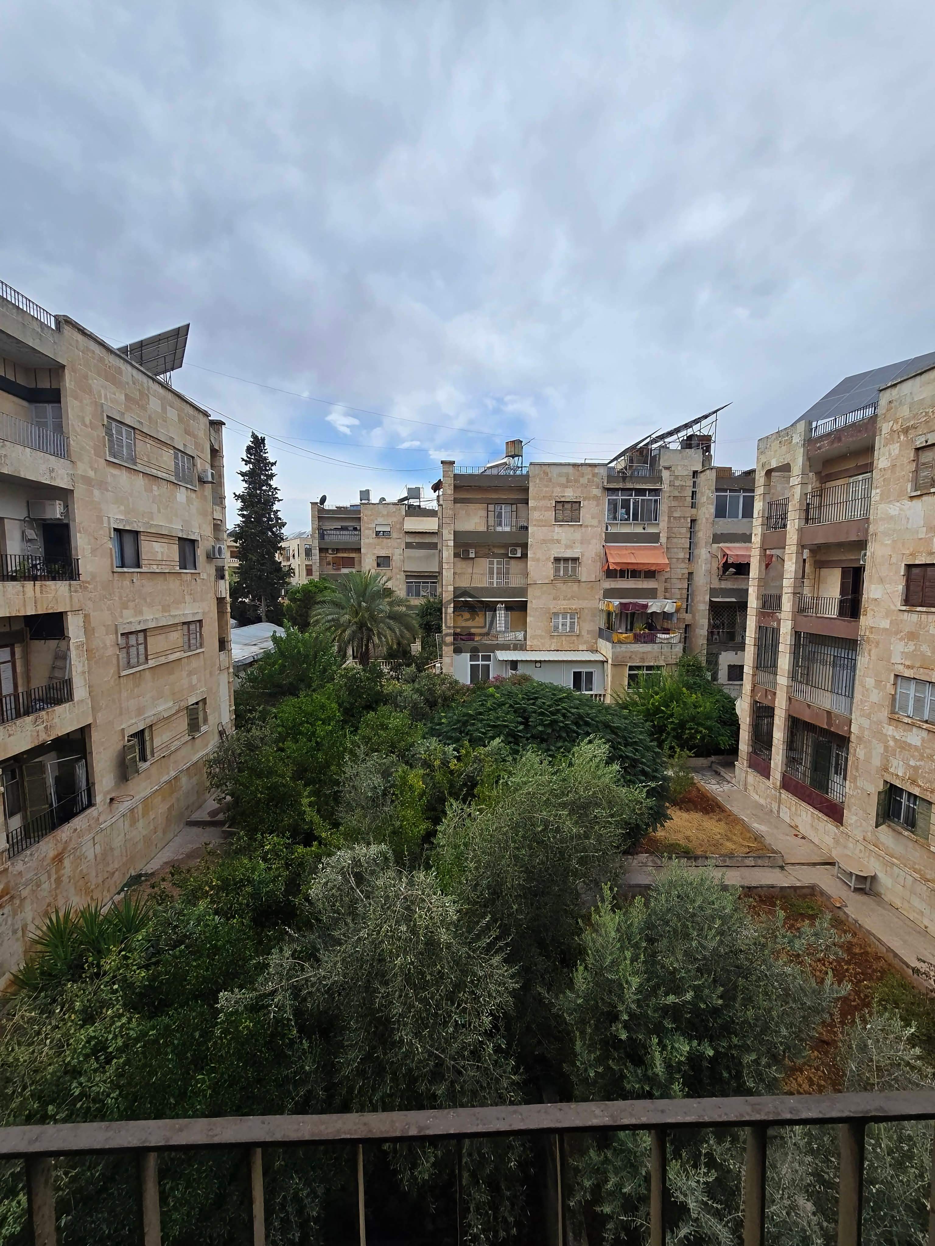 منزل فاخر - الصورة 9