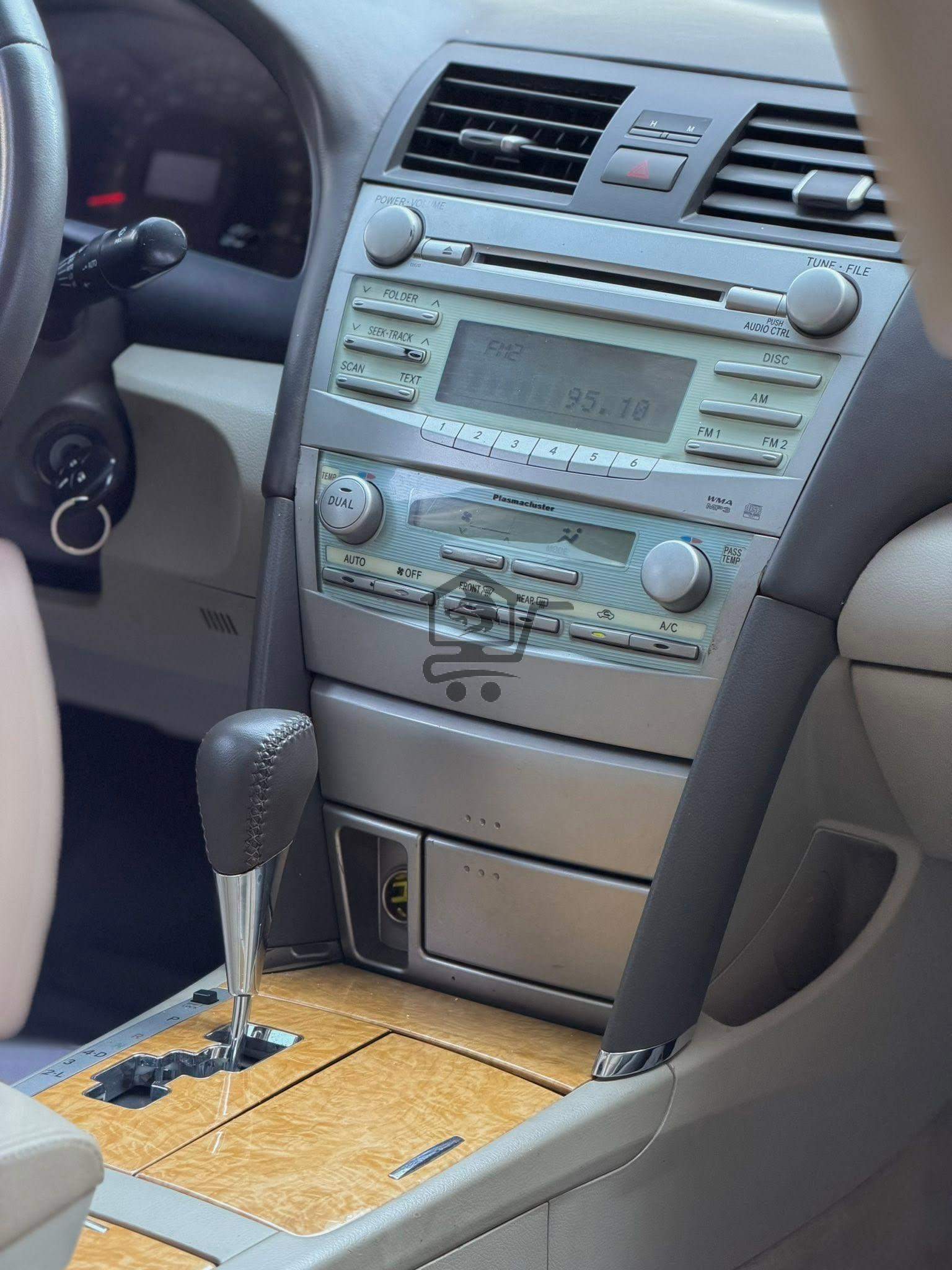 Toyota Camry 2007 - الصورة 9