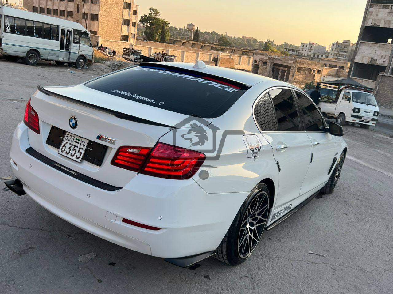 BMW F10 2014 - الصورة 9