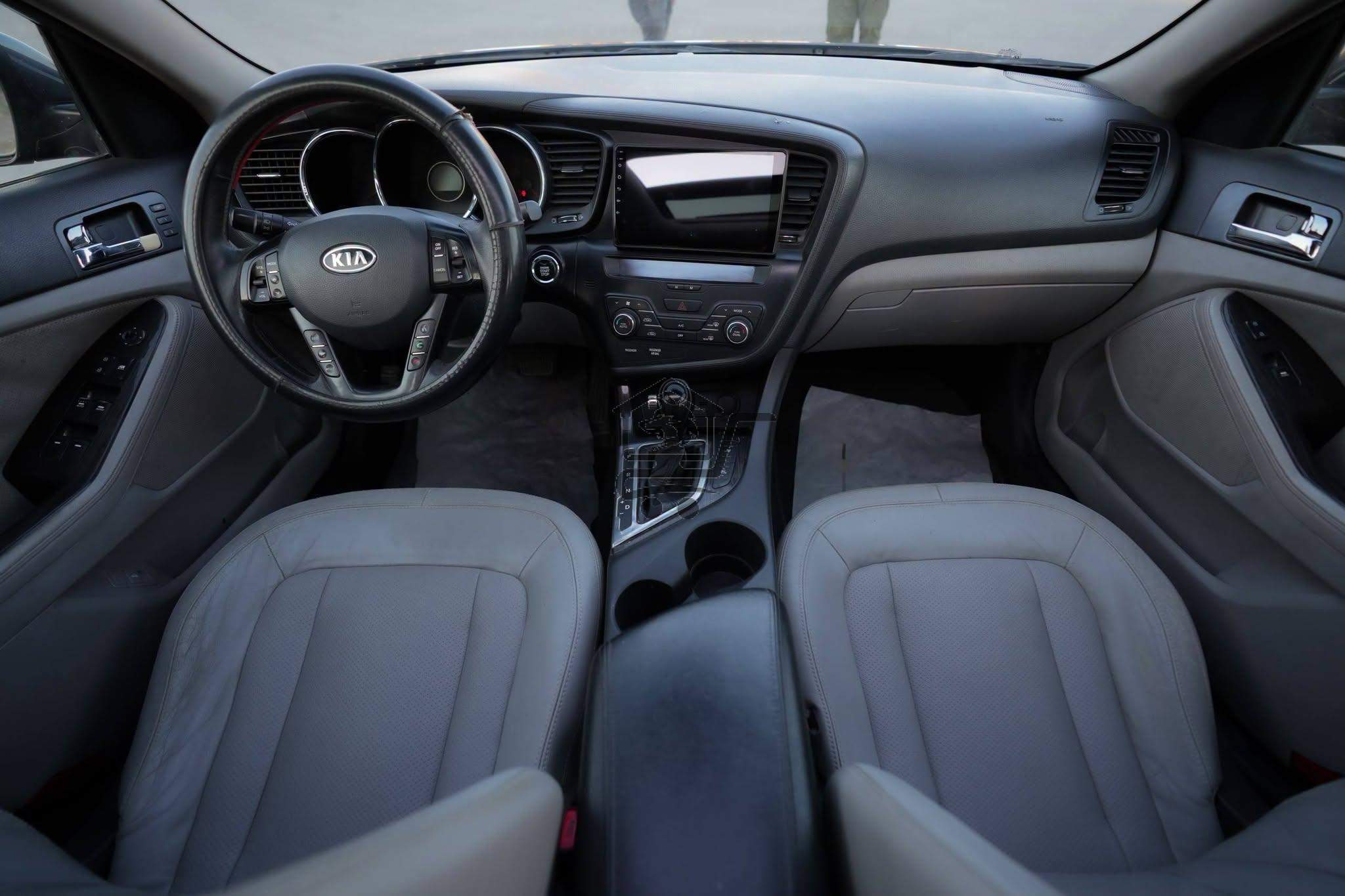 Kia Optima 2011 - الصورة 6
