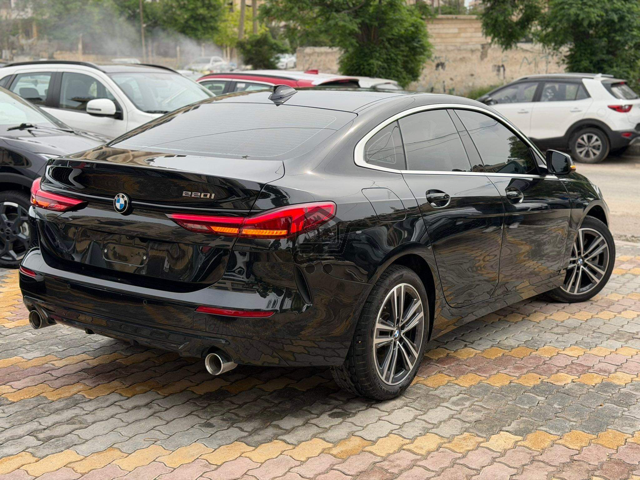 BMW 220i 2024 - الصورة 4