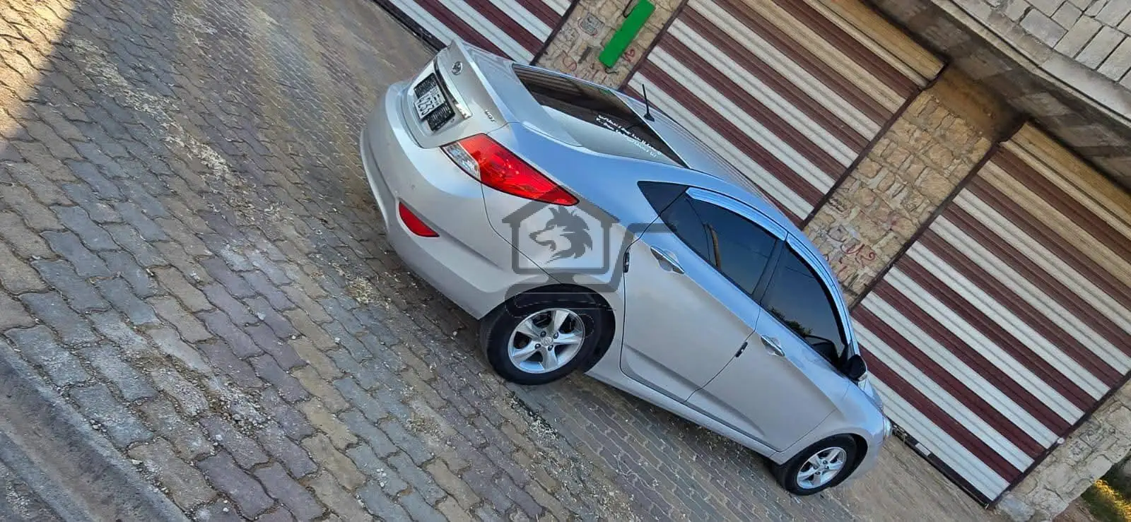 هيونداي اكسنت 2011 - الصورة 6