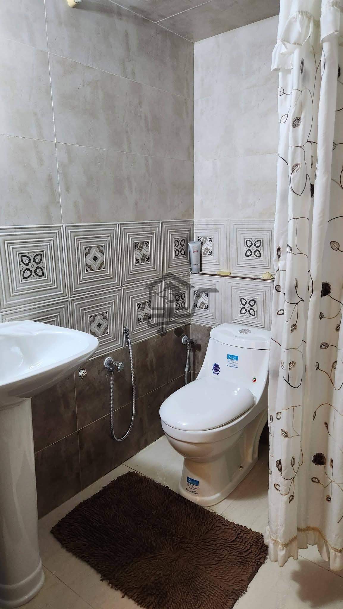 شقة بإطلالة رائعة - الصورة 4