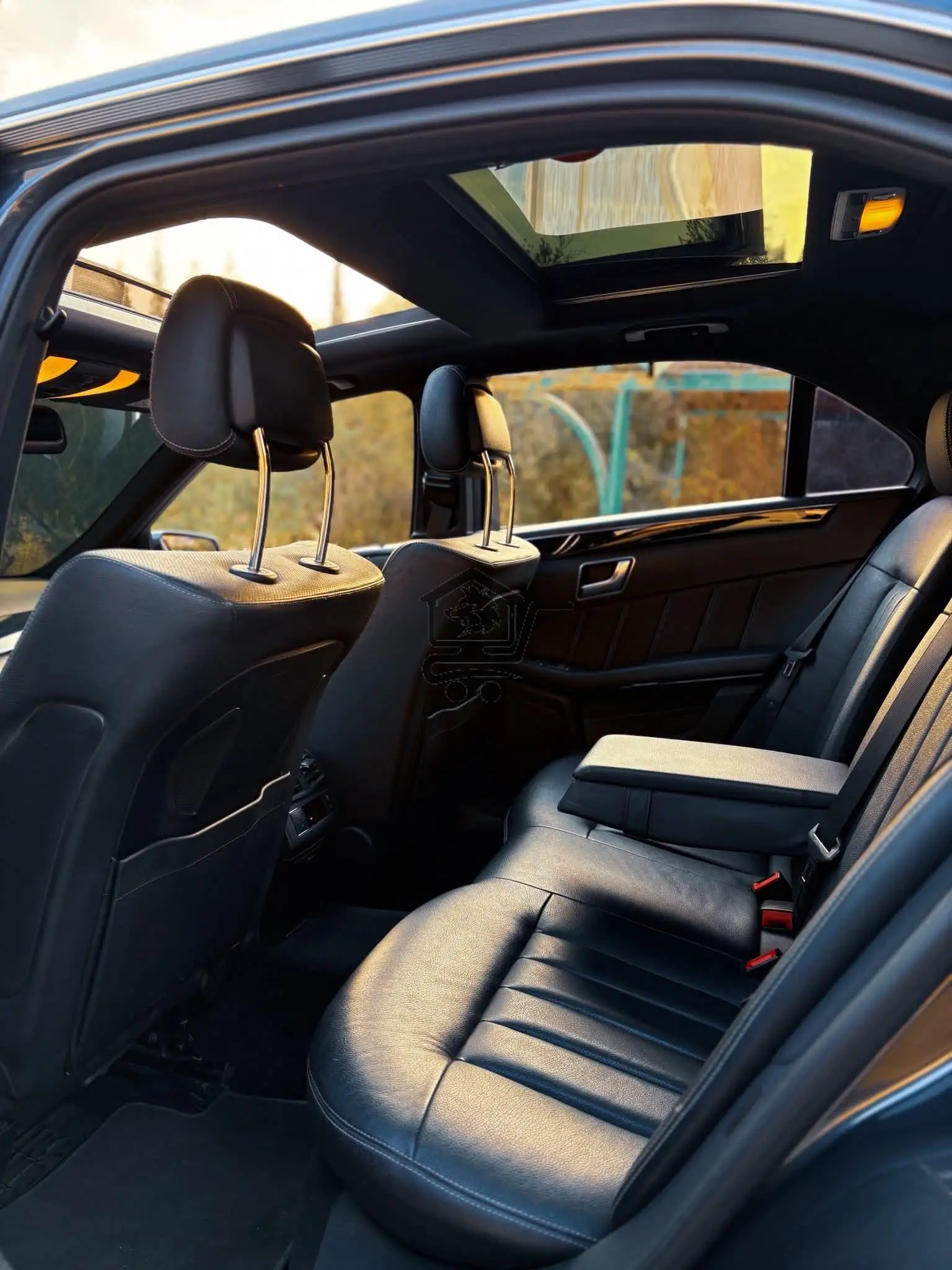 Mercedes - الصورة 4